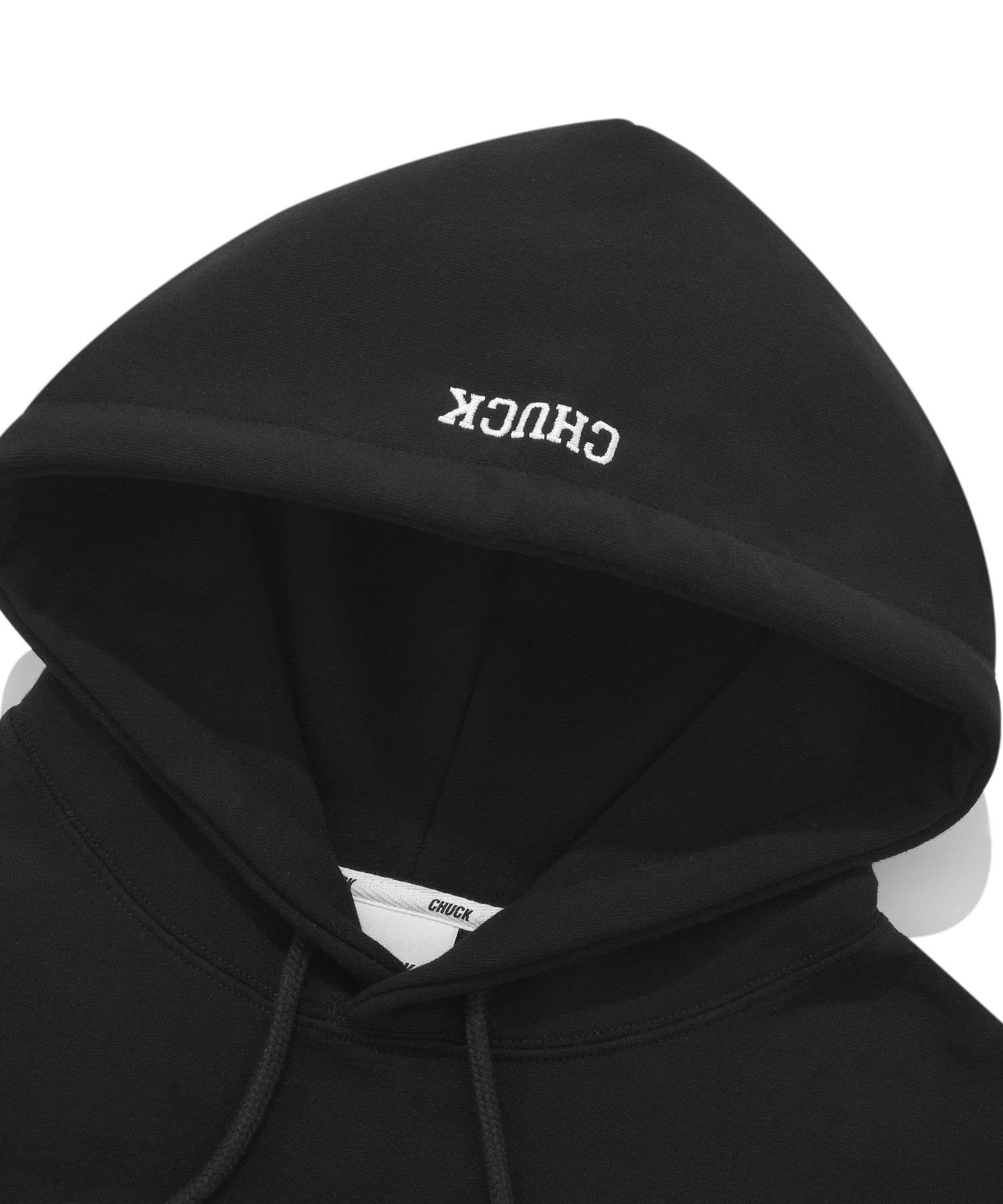 アップリケアーチロゴクロップフーディ/CHUCK APPLIQUE ARCH LOGO CROP HOODIE (BLACK)