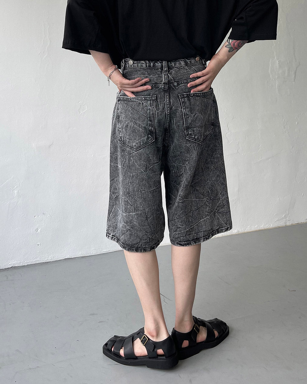 Pulse putty vintage denim Bermuda pants (Black)