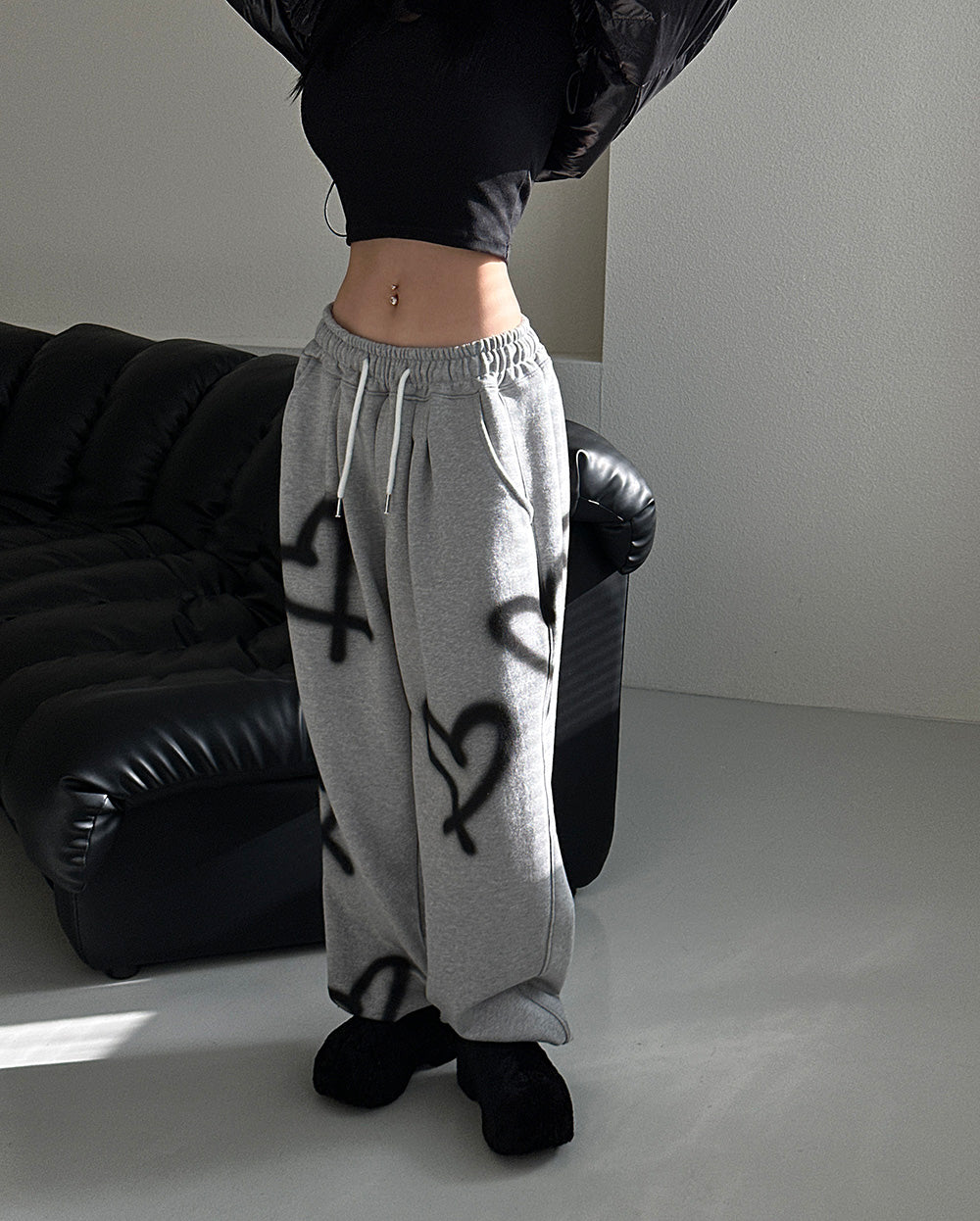 [UNISEX] Heart String Wide Jogger Pants