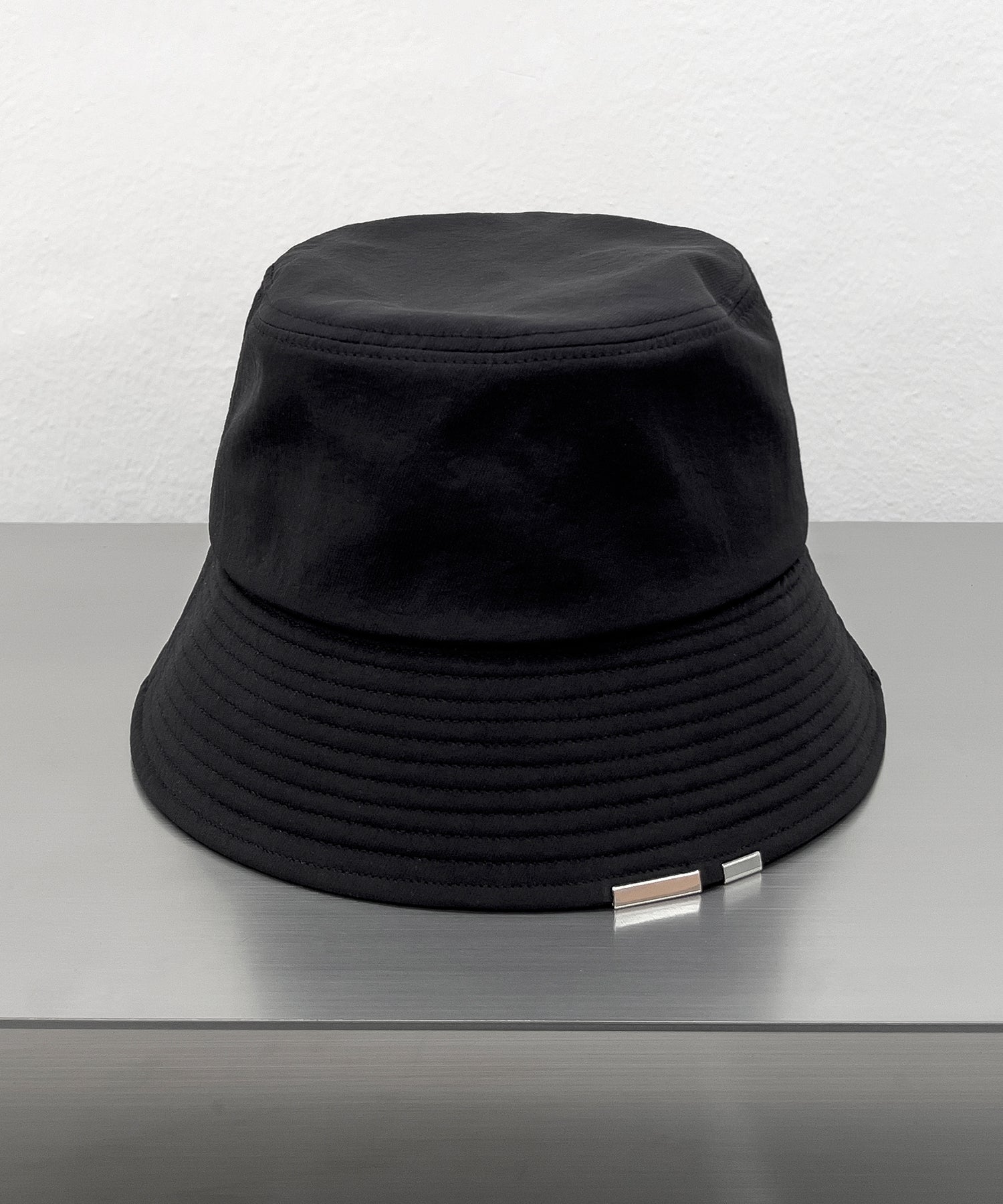 nylon drop tip bucket hat