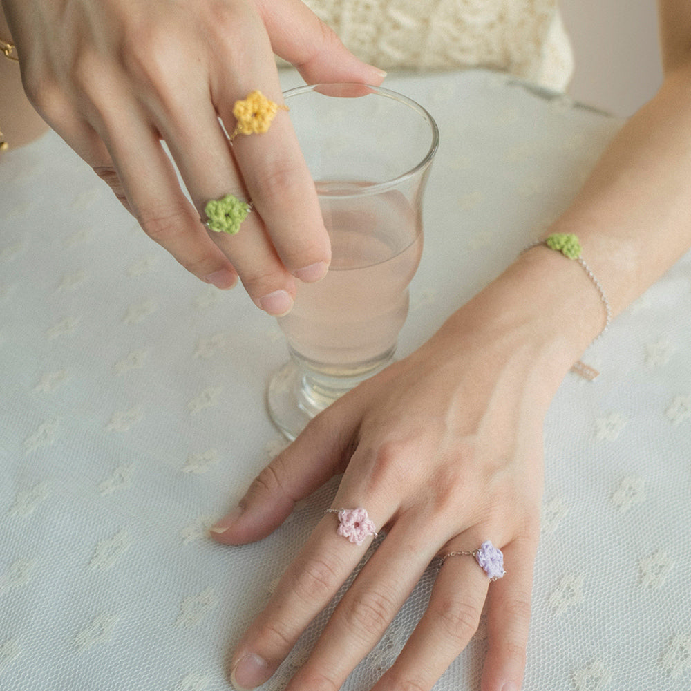 Pastel flower 925 silver chain ring