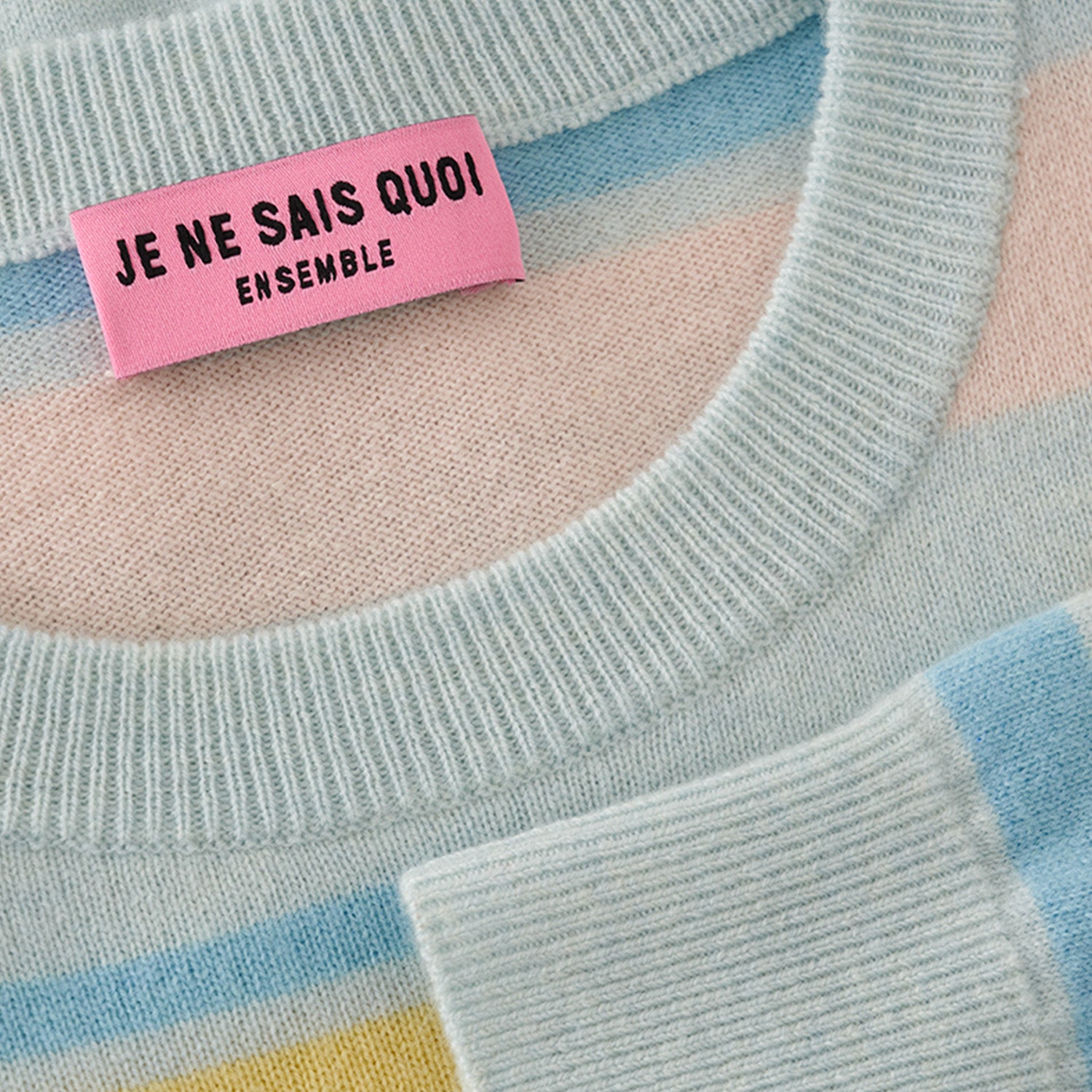 STRIPE SHORT PULLOVER_LIGHT BLUE