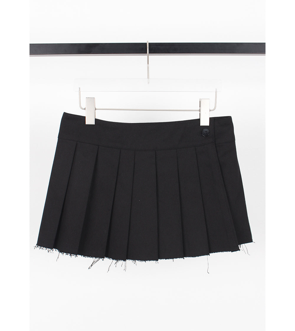 LOW WRAP PLEATS SKIRT