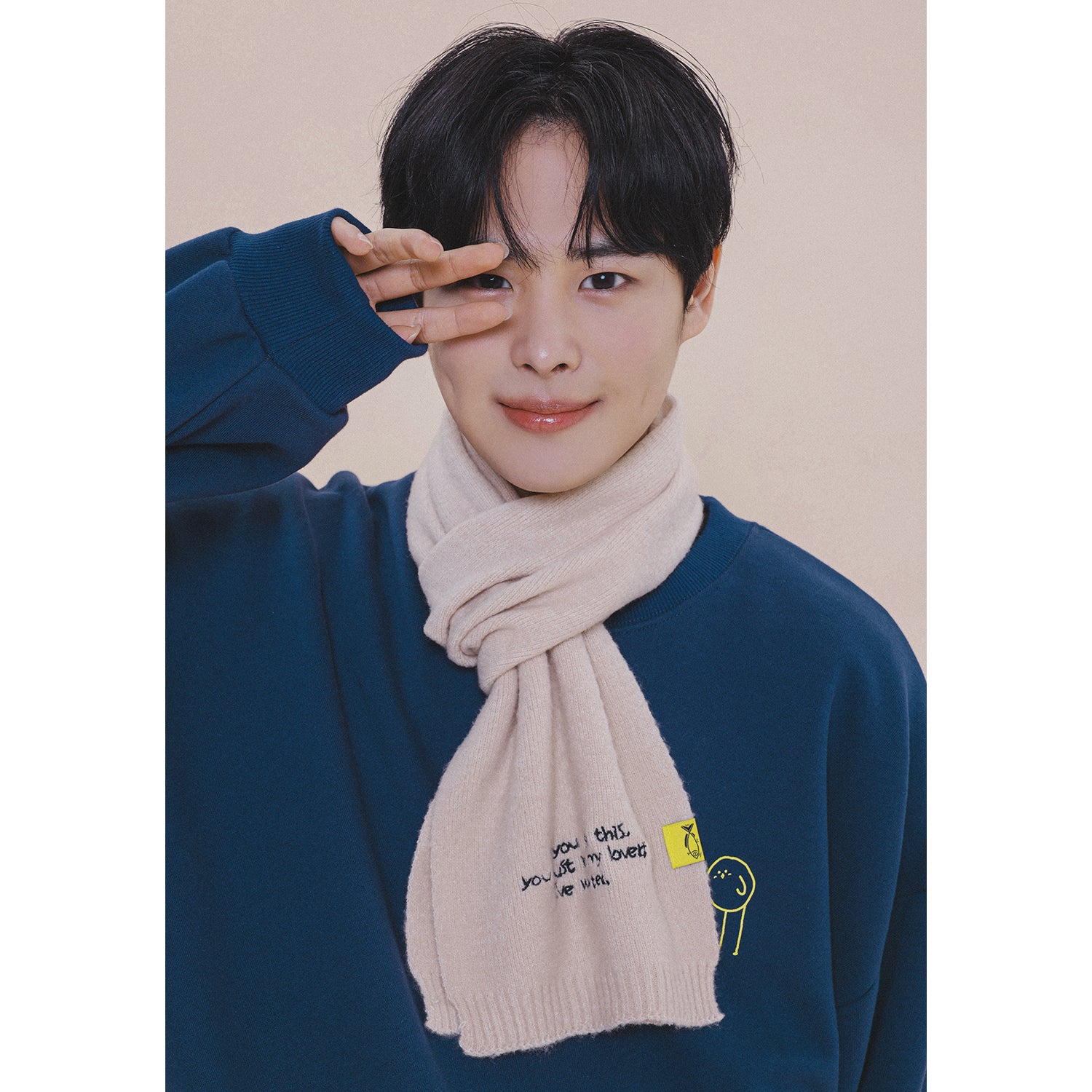 HOLYNUMBER7 X CHOI BYUNGCHAN LETTERING EMBROIDERY MUFFLER_BEIGE