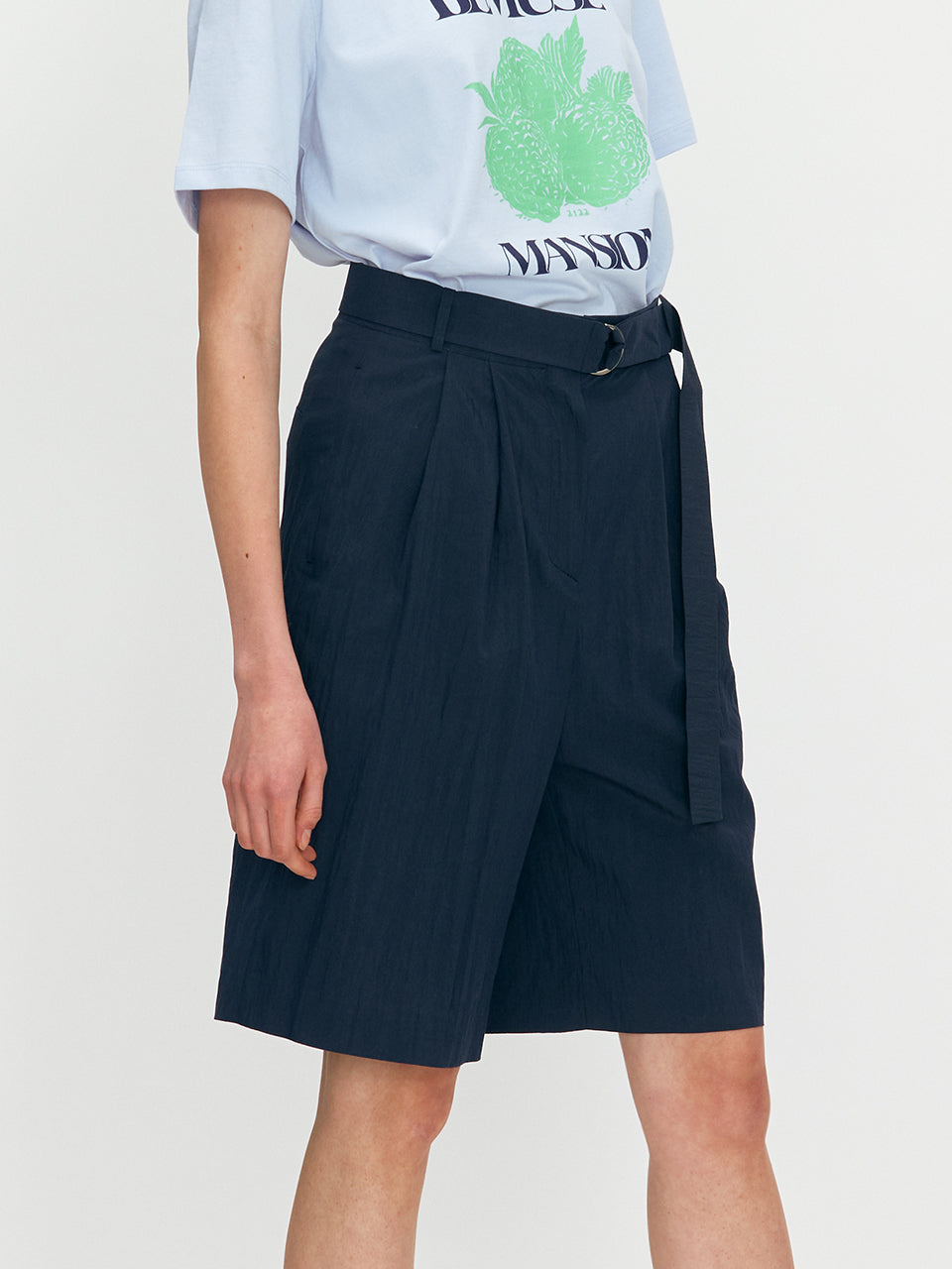 Two tuck half pants - Navy