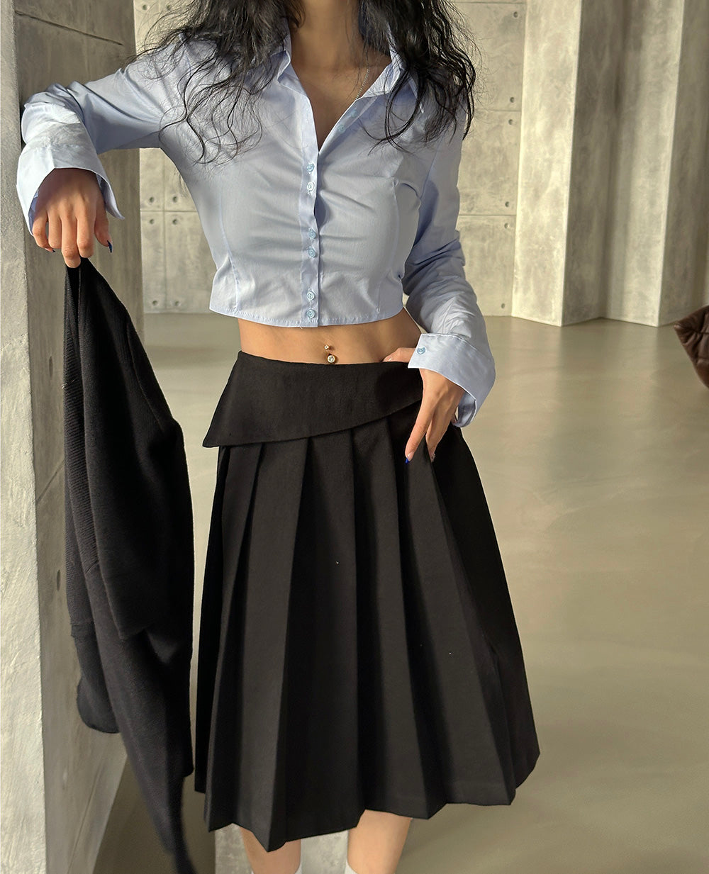 Gigantic Pleated Midi skirt