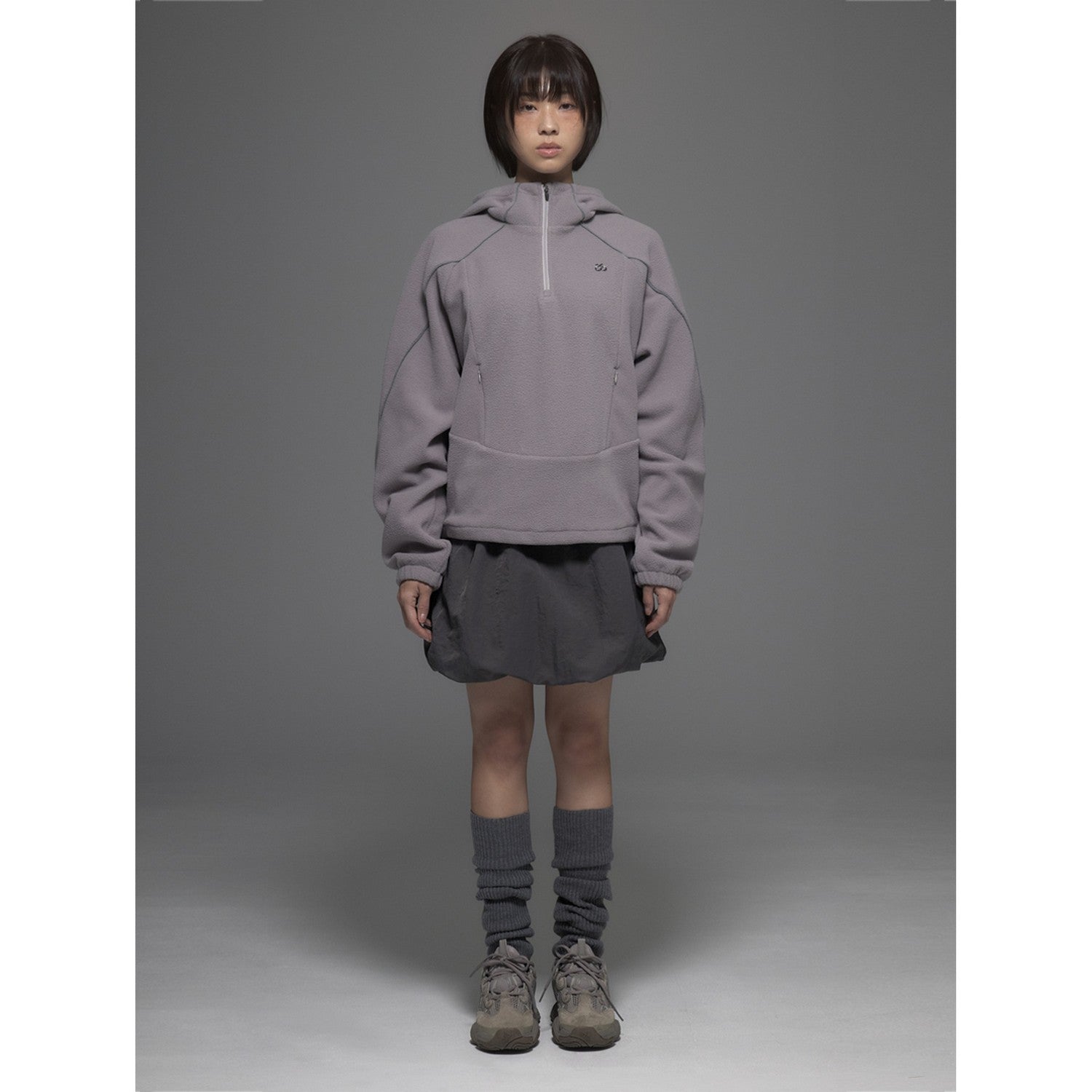 REFLECTIVE PANELED FLEECE ANORAK [GREY]