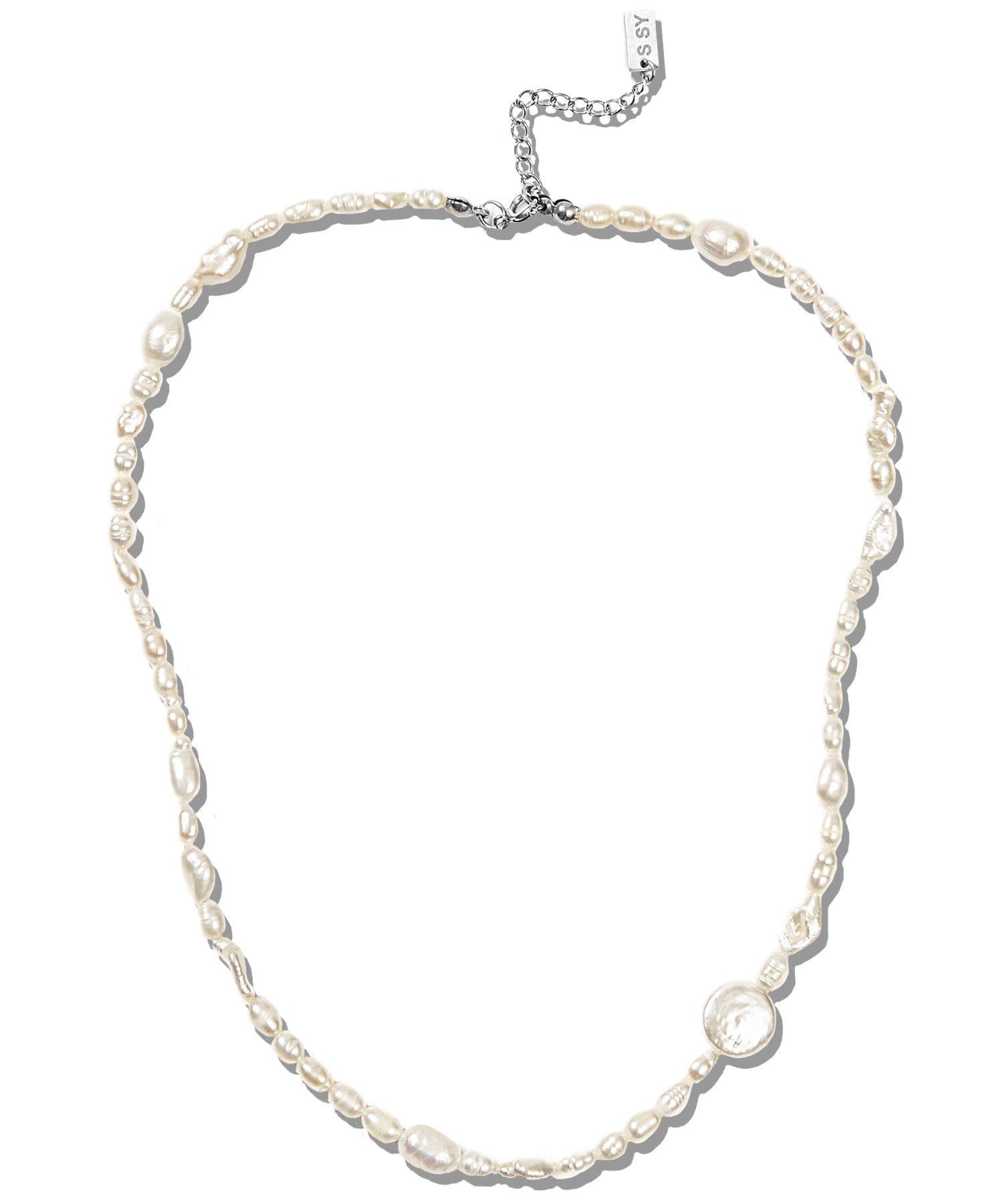 raw vintage pearl necklace