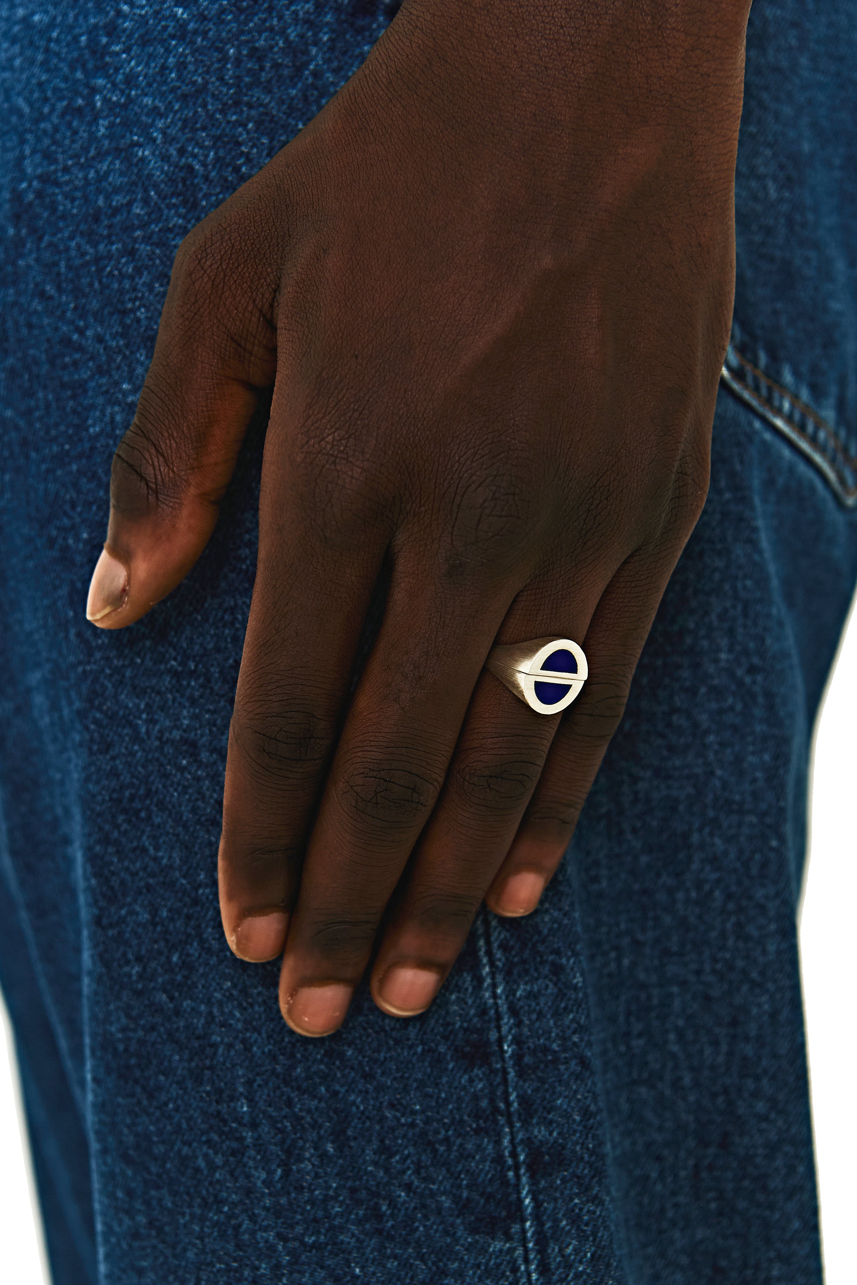 half signet ring 002 (blue)