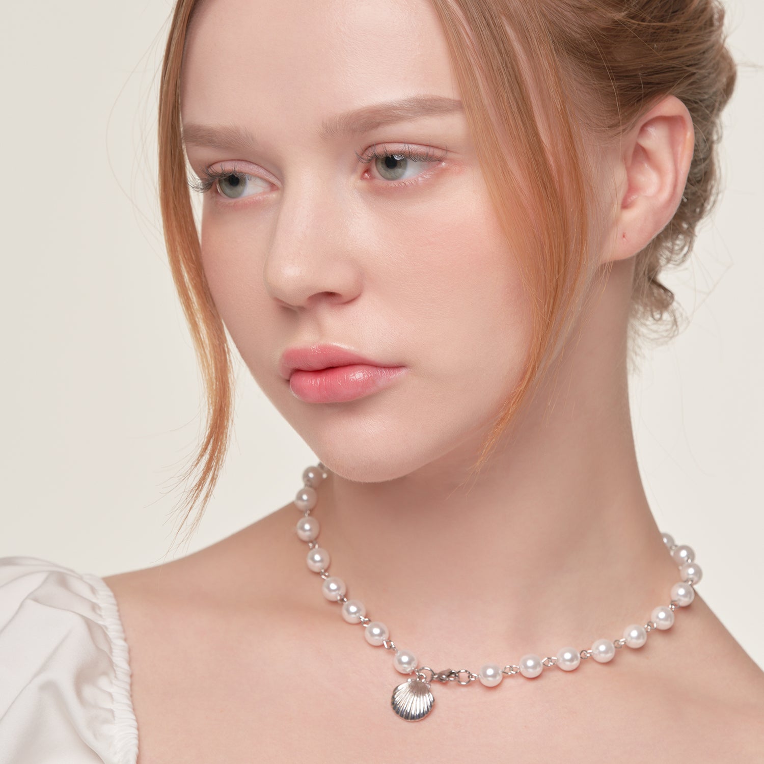 PEARL SHELLFISH NECKLACE