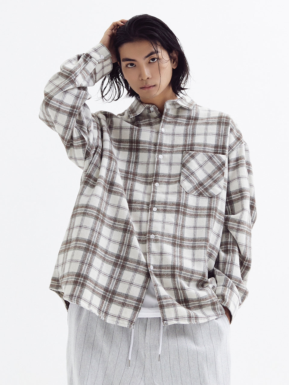 Loose wool check shirts Beige