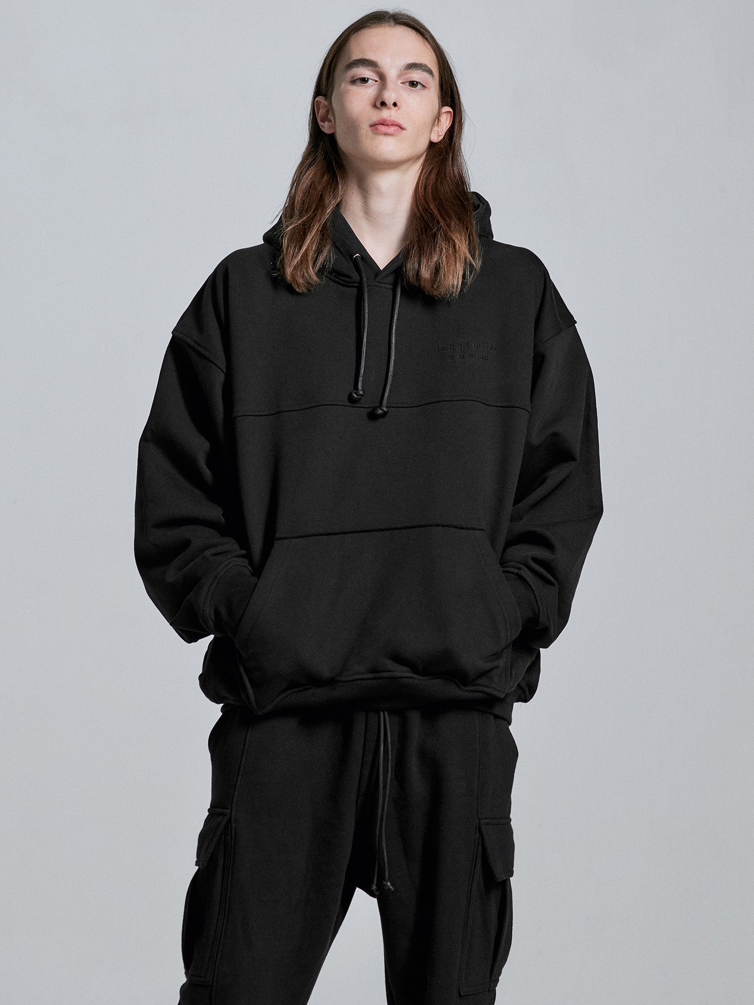 06 OVERSIZED HOODIE