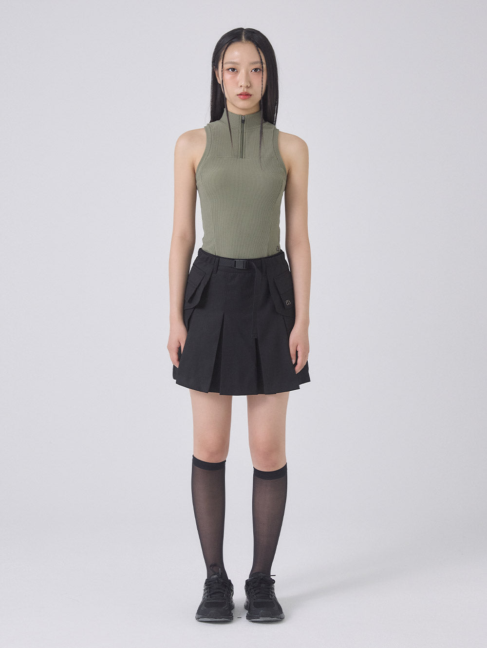 DETACHABLE POCKET PLEATED SKIRT [BLACK]