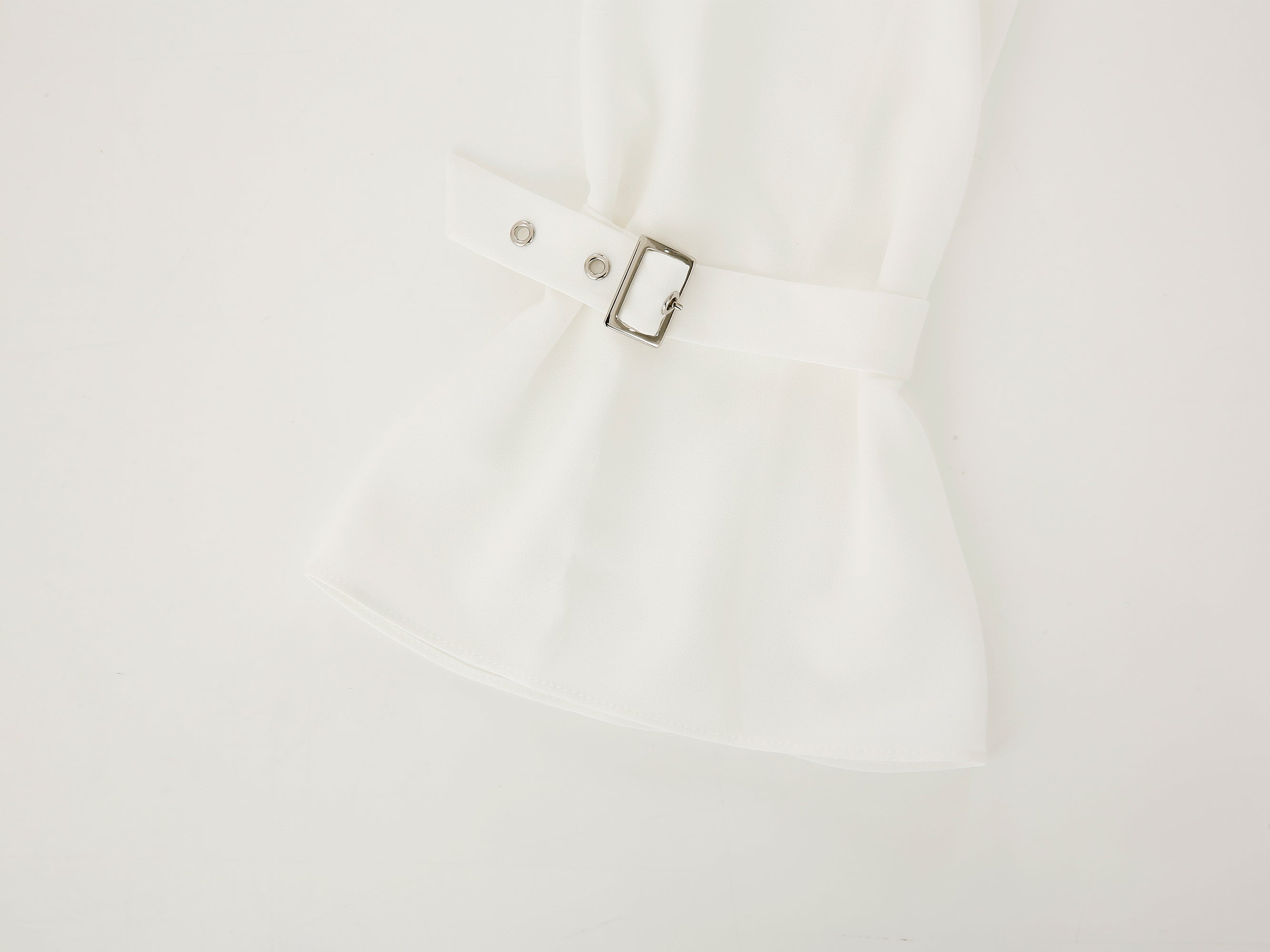 ストラップブラウス / Strap Blouse (Cream)