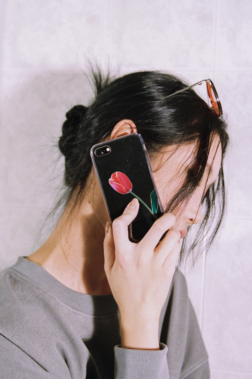 CHARMING TULIP PHONE CASE