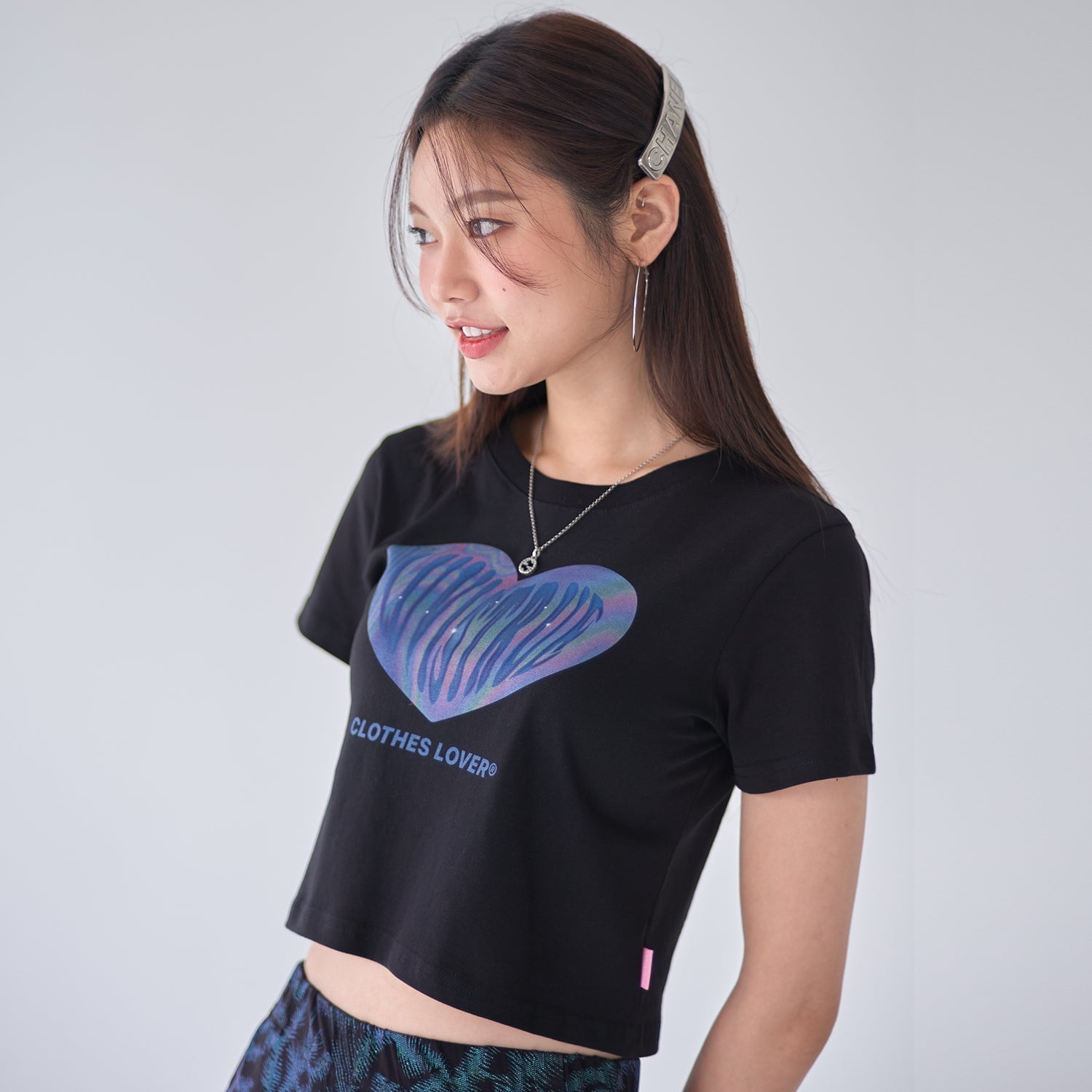 LVG HEART CROP T