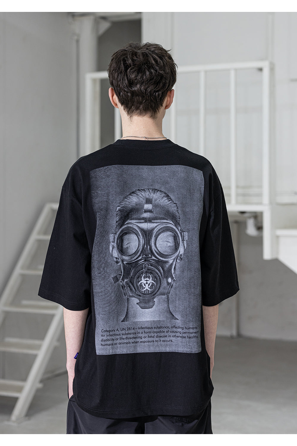 BIOLOGICAL GASMASK OVERSIZED T-SHIRTS