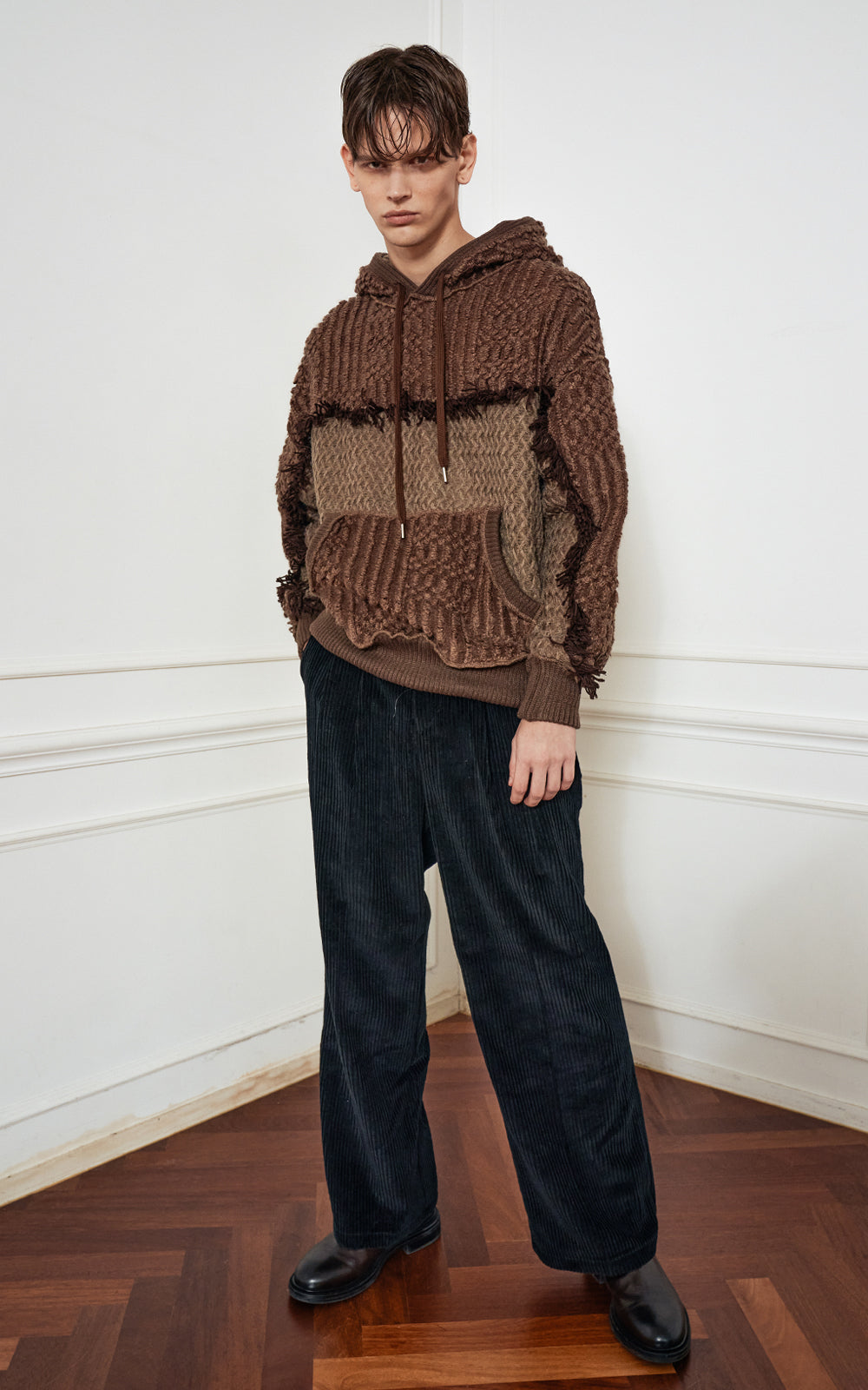 INSIDE-OUT TASSEL WOOL KNIT HOOD_[BROWN]