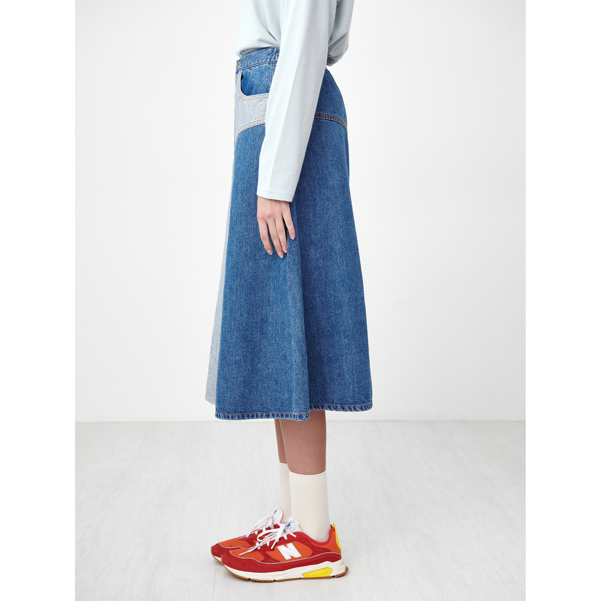 INSIDE-OUT BANDING DENIM SKIRT_BLUE