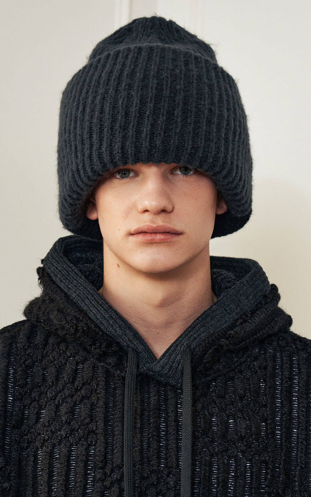 CONTRAST WIDE KNIT BEANIE_[BK