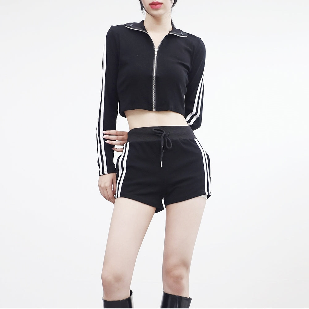 (1+1) Bake track zip-up + short pants set