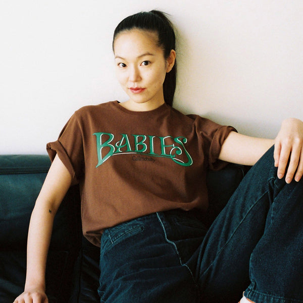 ベイビーズロゴTシャツ / Babies Logo Tee (Brown)