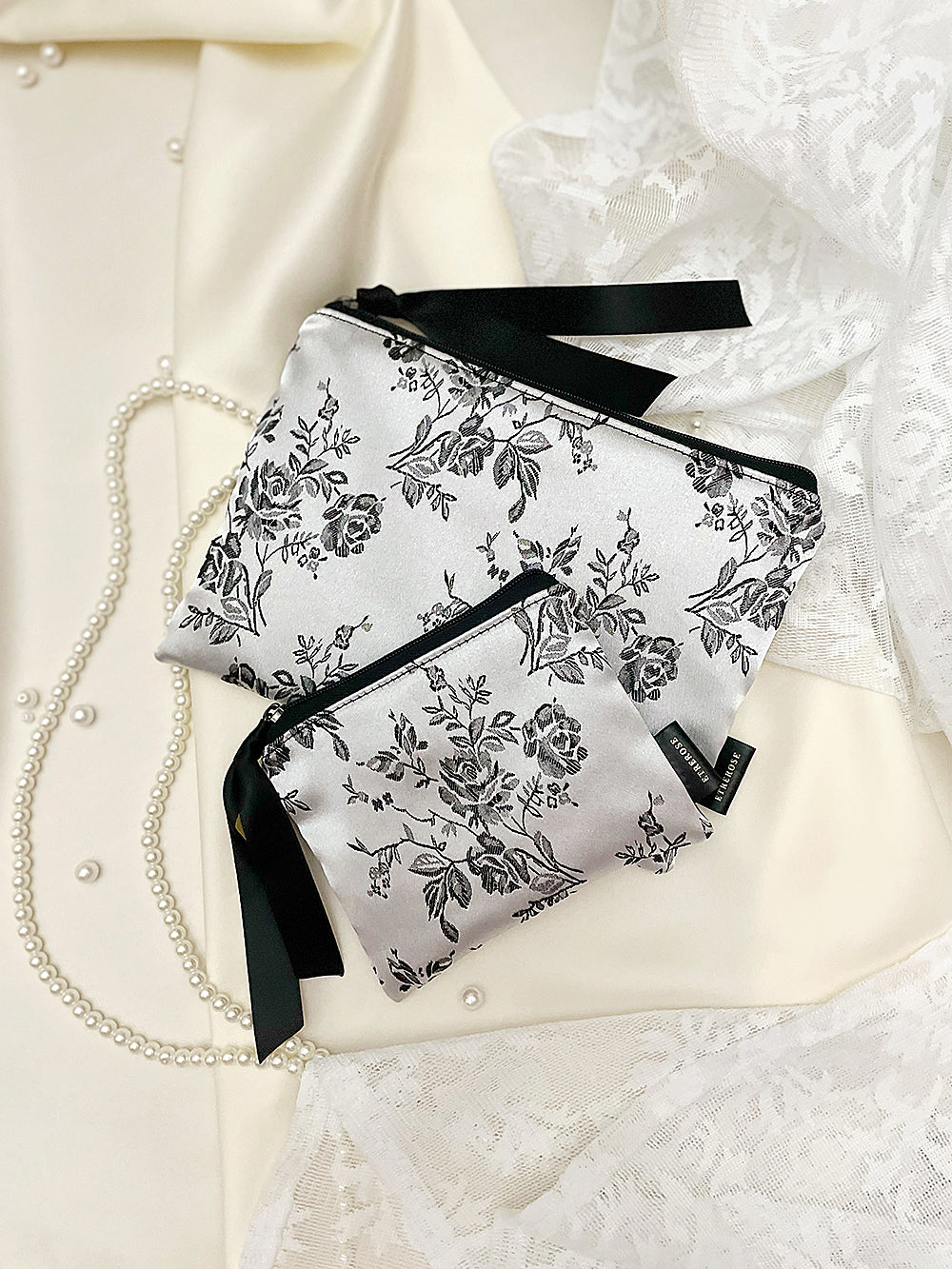 Rose Embroidery Satin Zip-pouch (SET/3color)