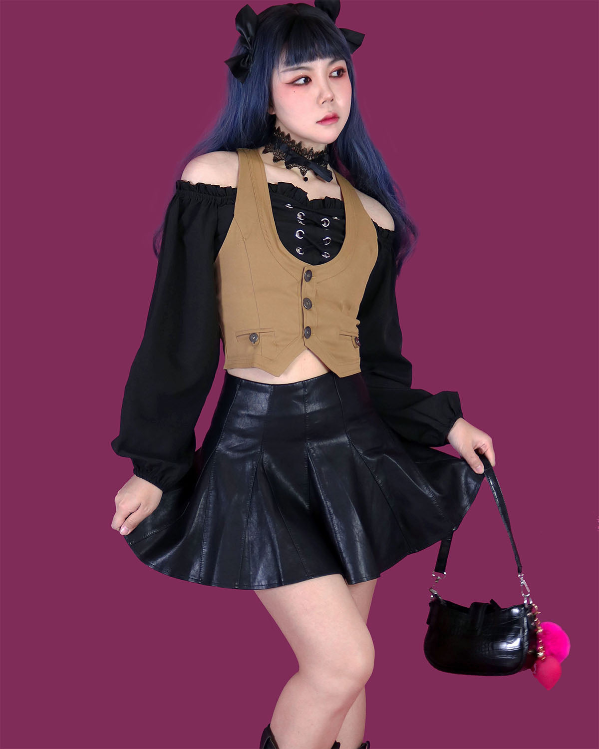 chi-chi leather pleats skirt