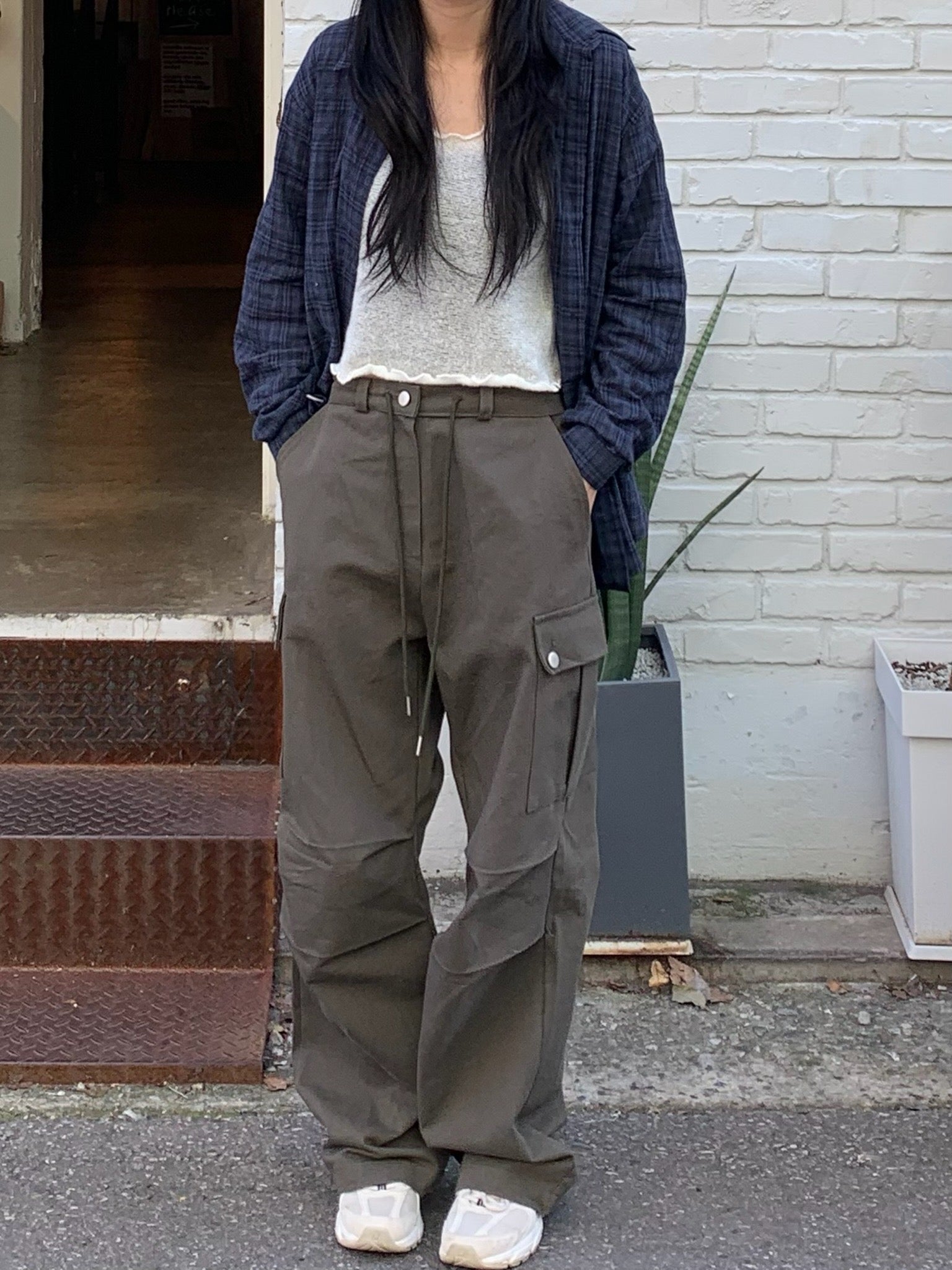 Winter Pocket Cargo Pants (Brown/Khaki)