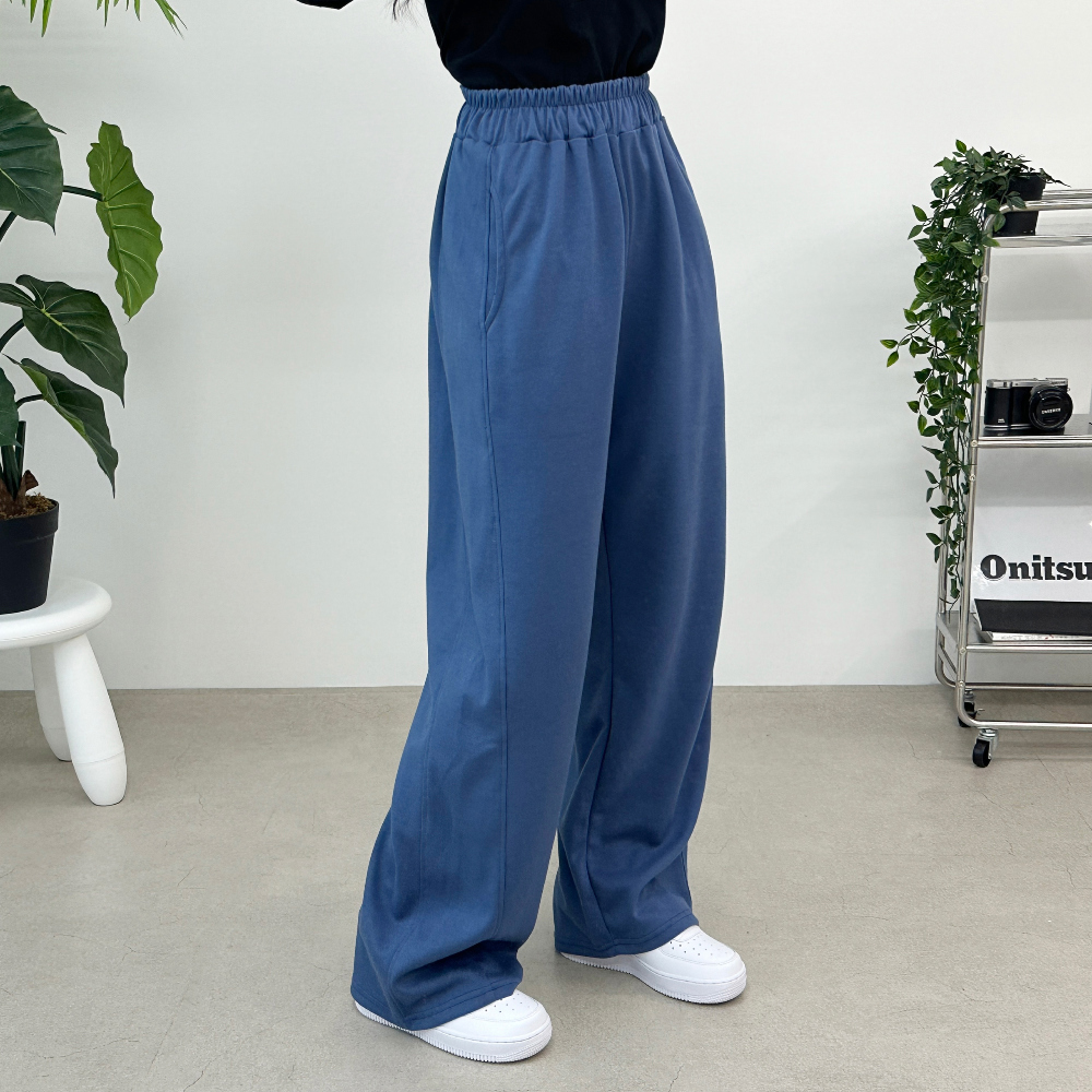 Loose Fit Wide Sweat Suit Pants