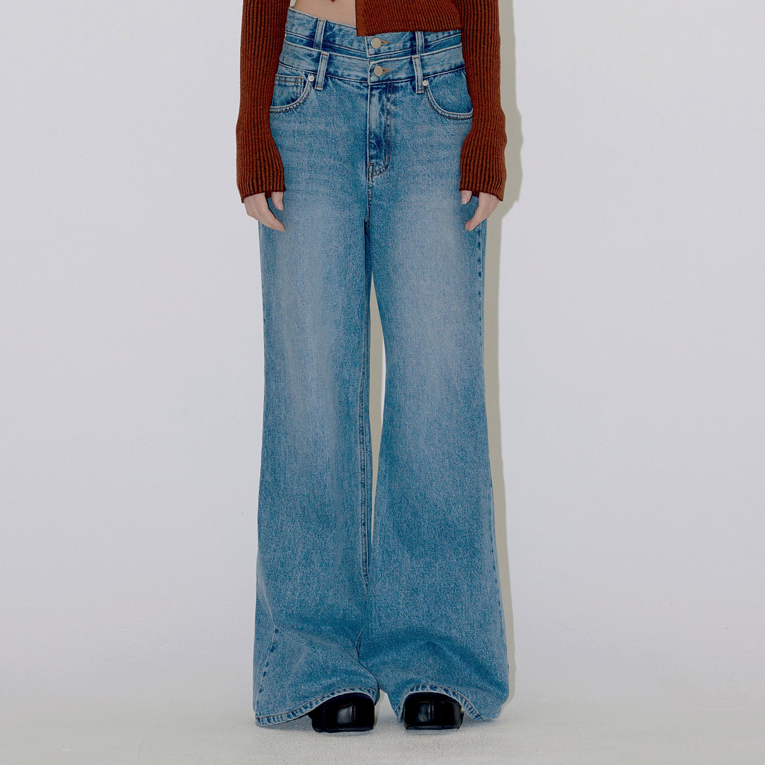 WAIST CONSECUTIVE BOOTSCUT DENIM (blue)