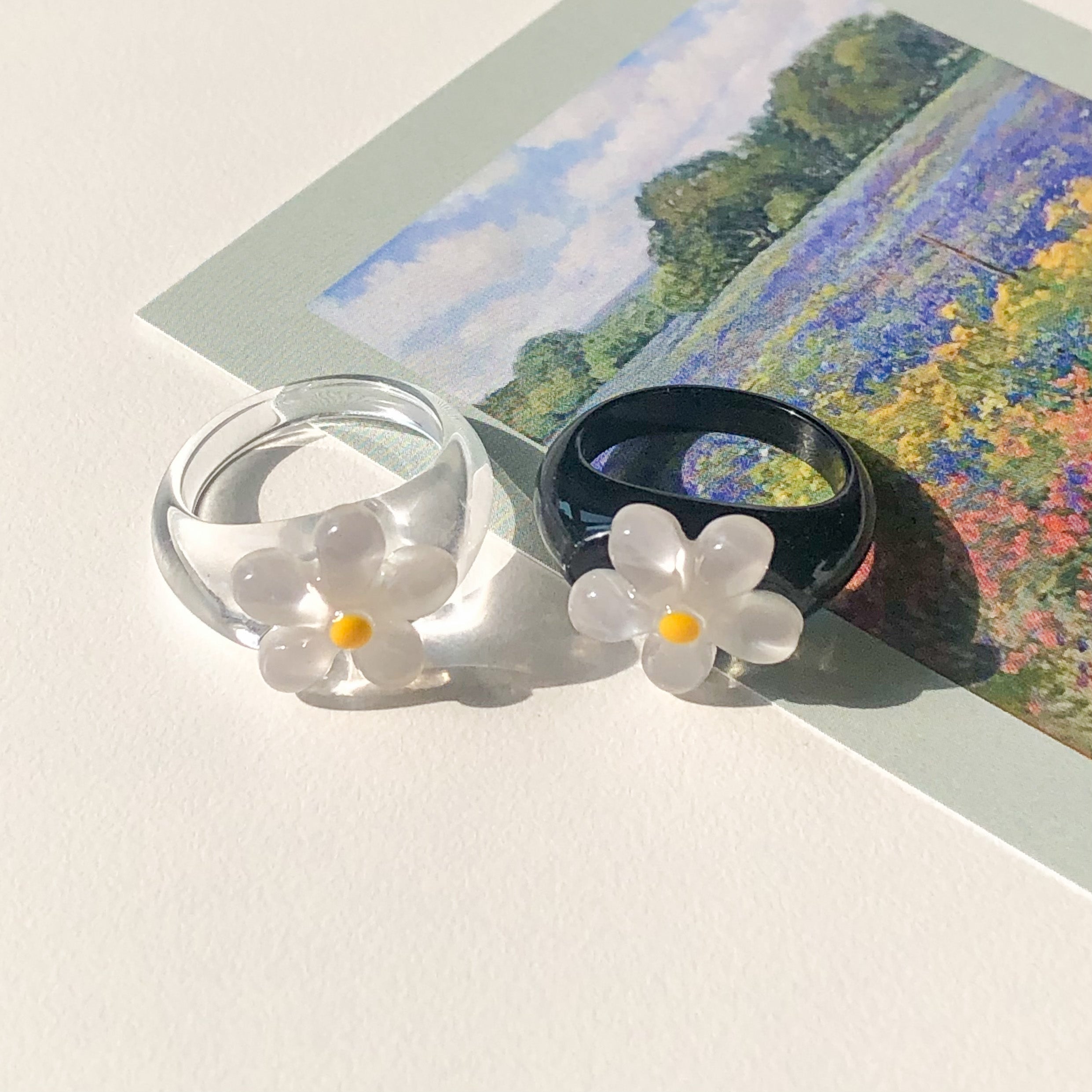 Big Flower Acrylic Rings (2 colors)