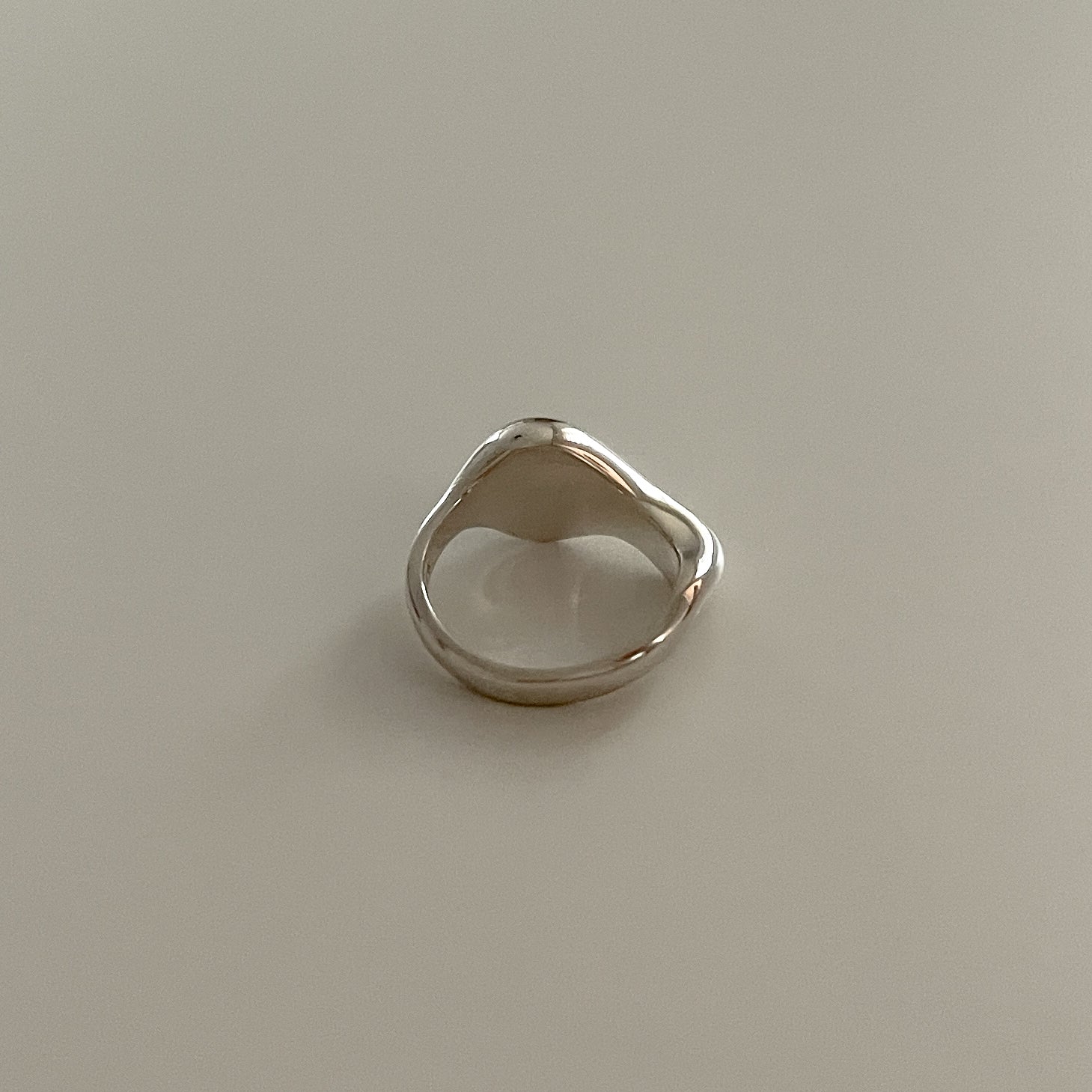 different curve ring
