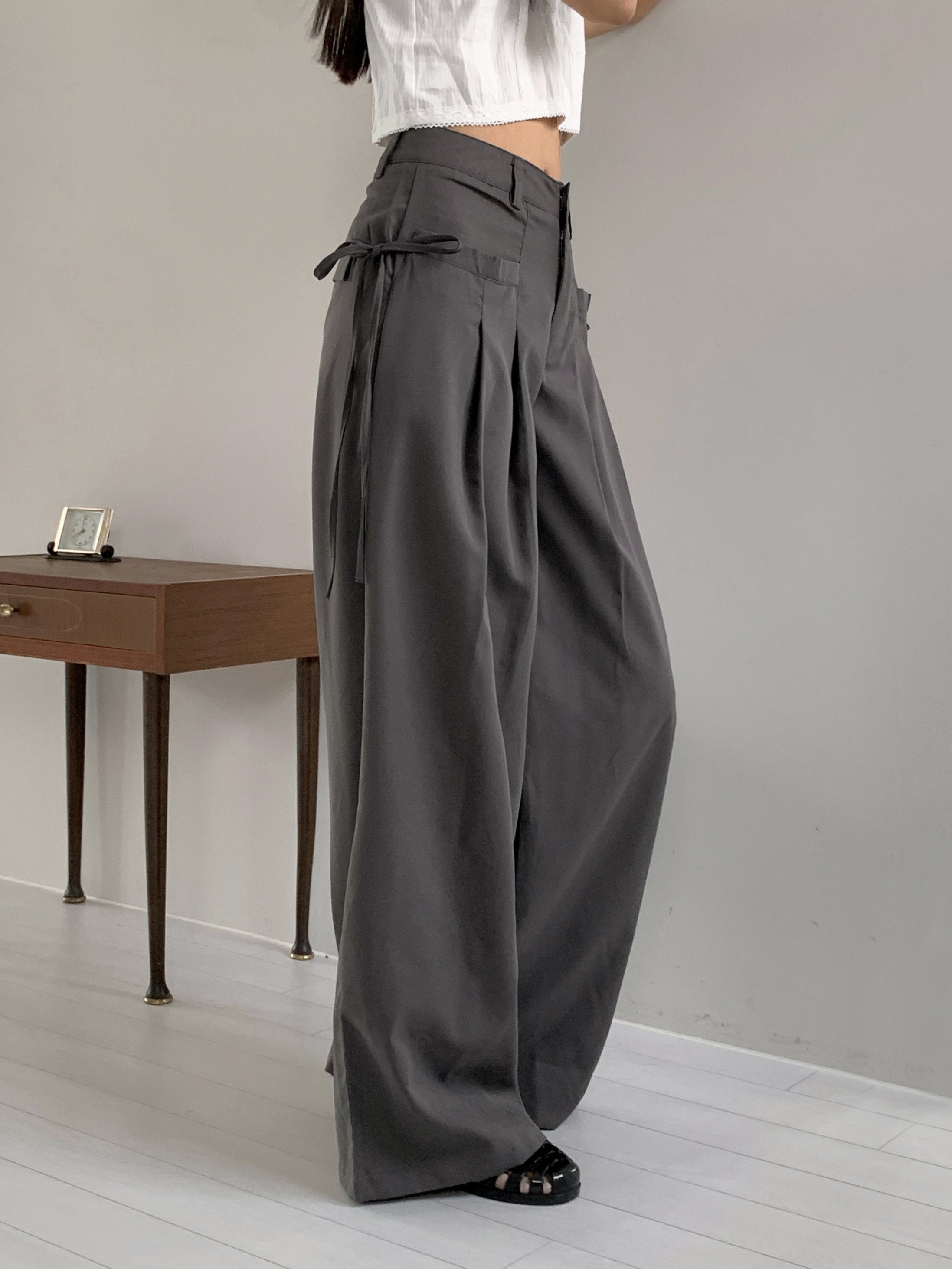 Haron Side Ribbon Strap Pintuck Long Wide Slacks