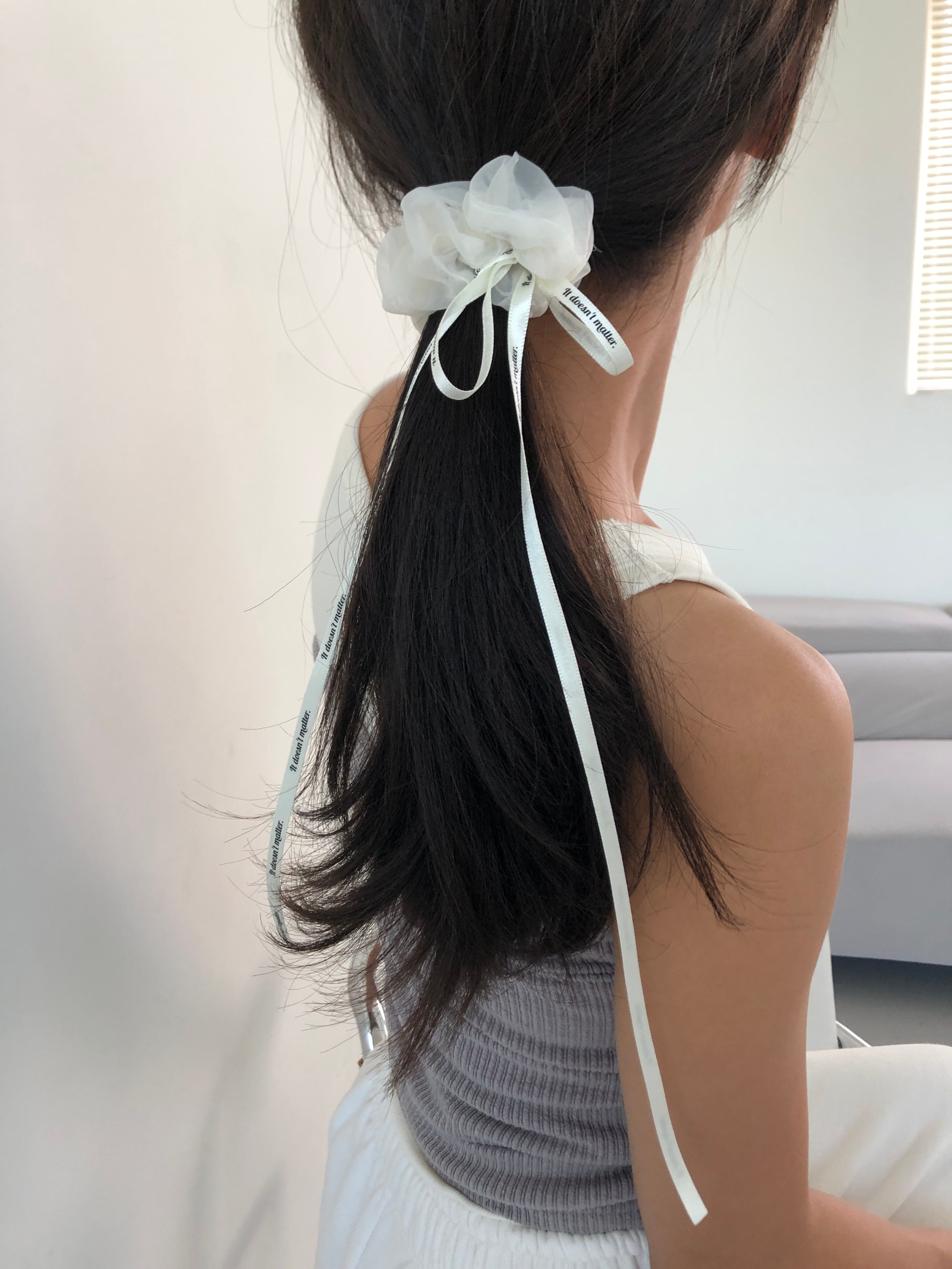 [Organza] Mizz ribbon scrunchie (Ivory) 