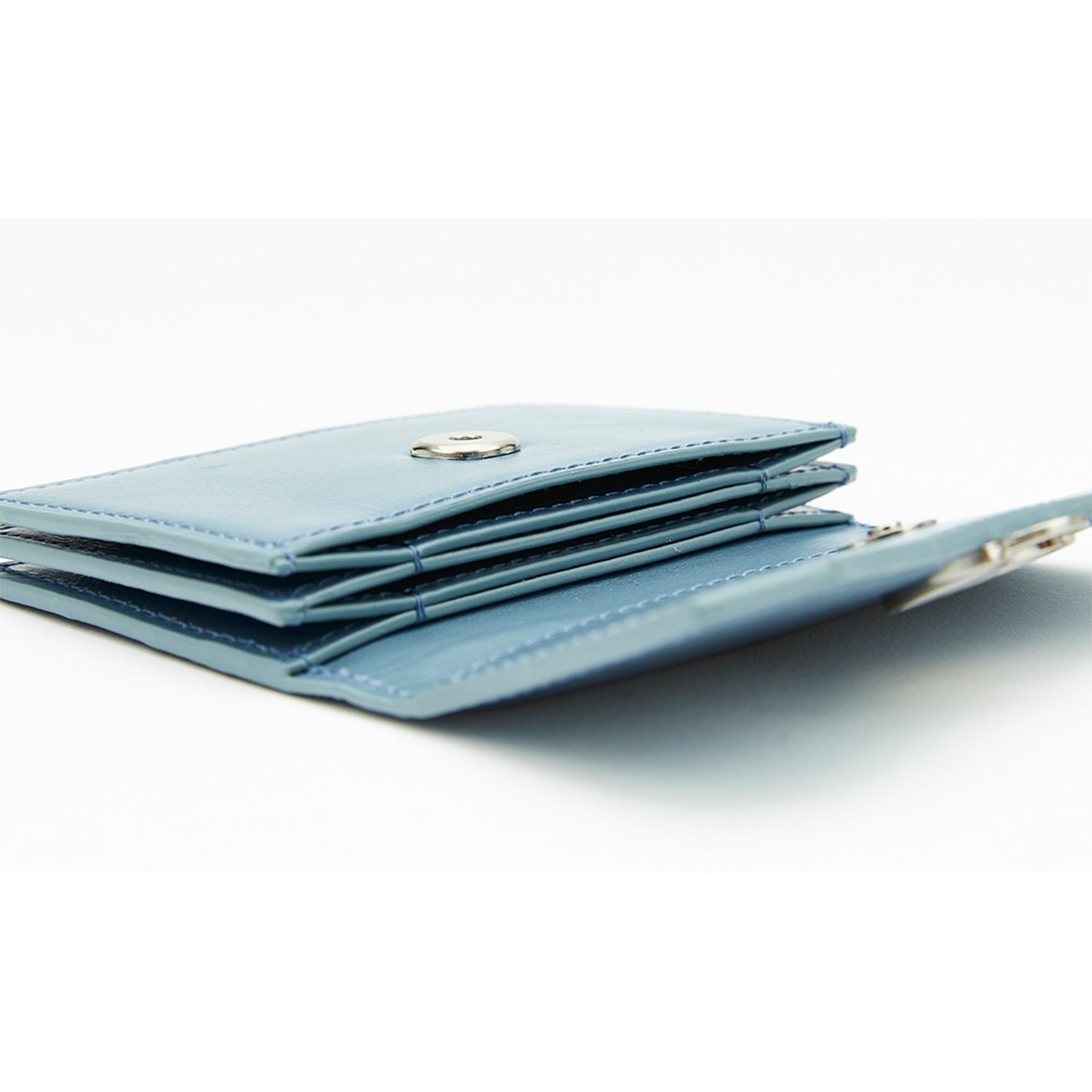 Comba Accordion Wallet Pale Blue