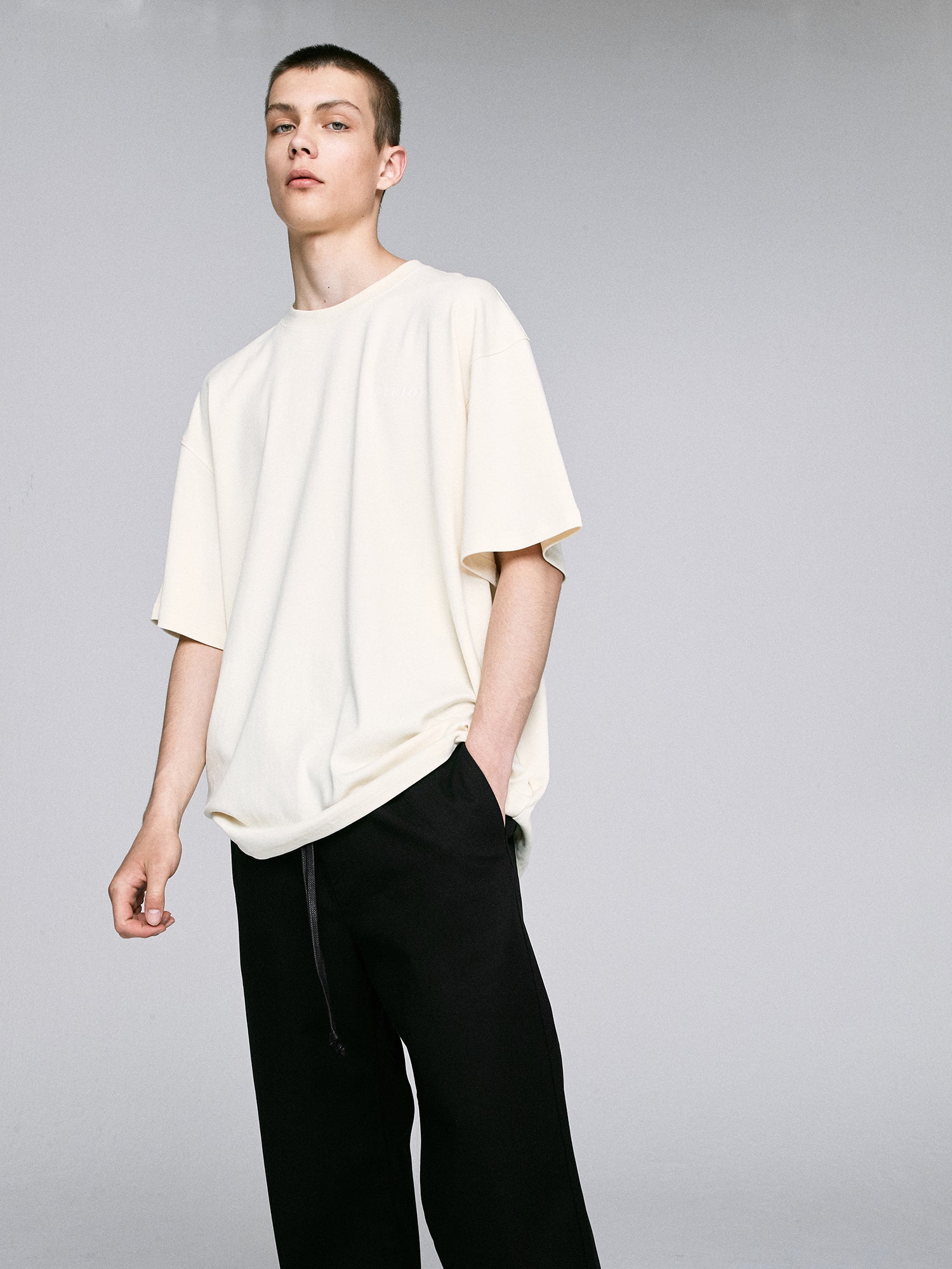 LOGO T-SHIRT - BEIGE