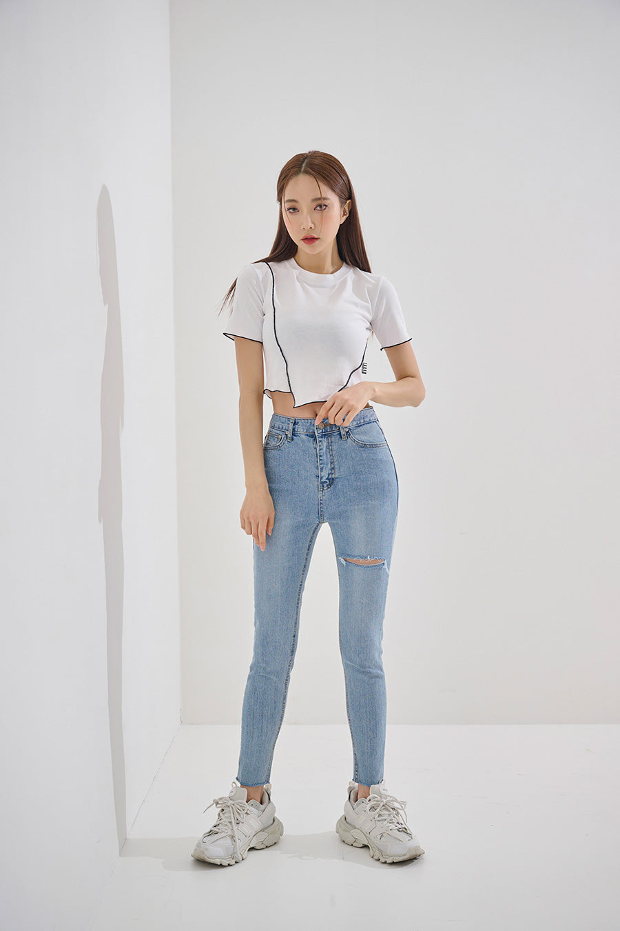 VV Unspoken Crop tee