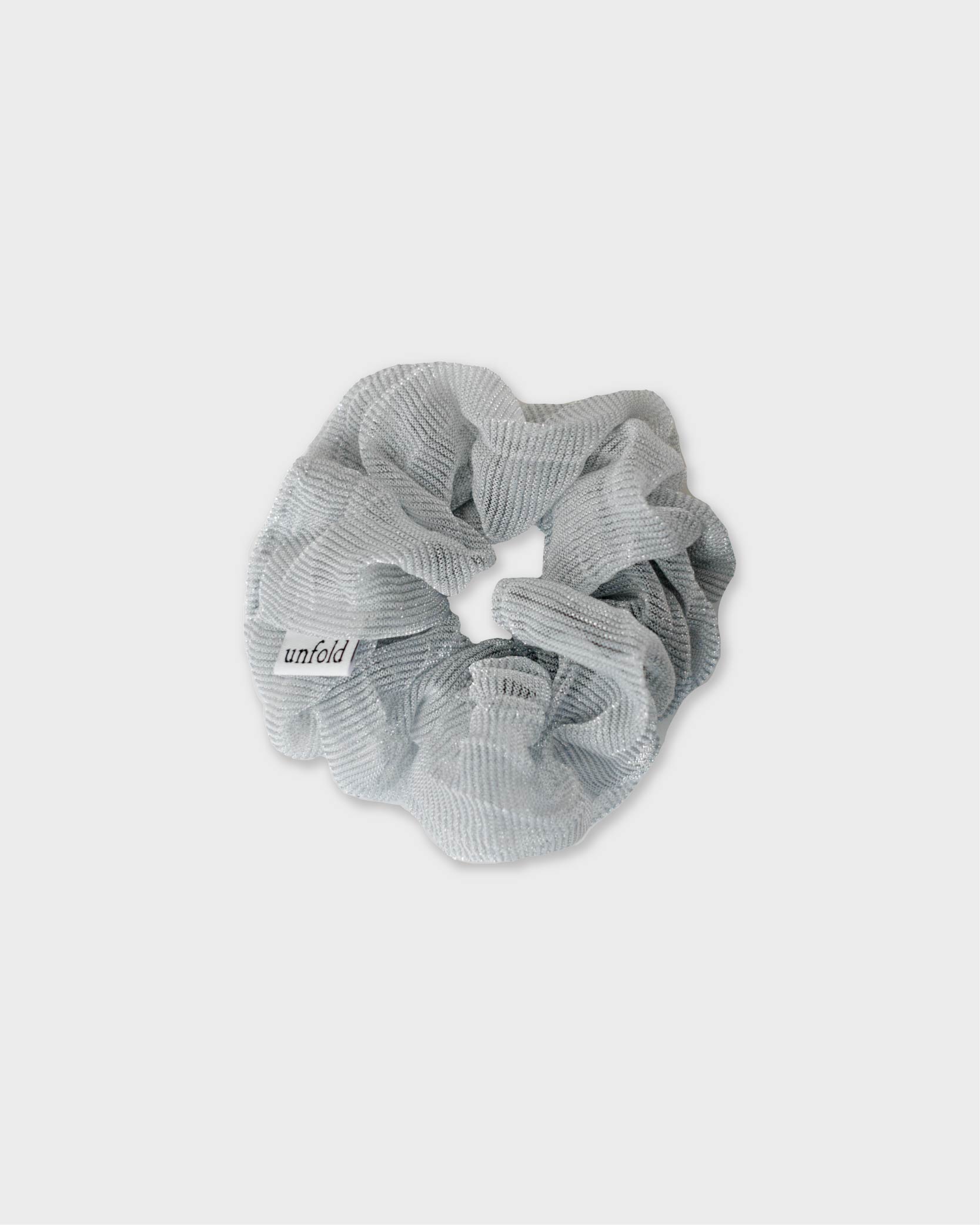 [unfold] Silver scrunchie