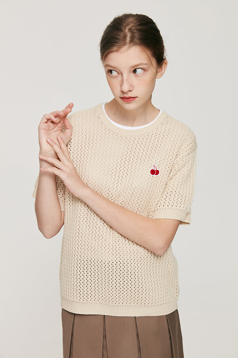 UNI SMALL CHERRY SHORT SLEEVED KNIT KS [BEIGE]