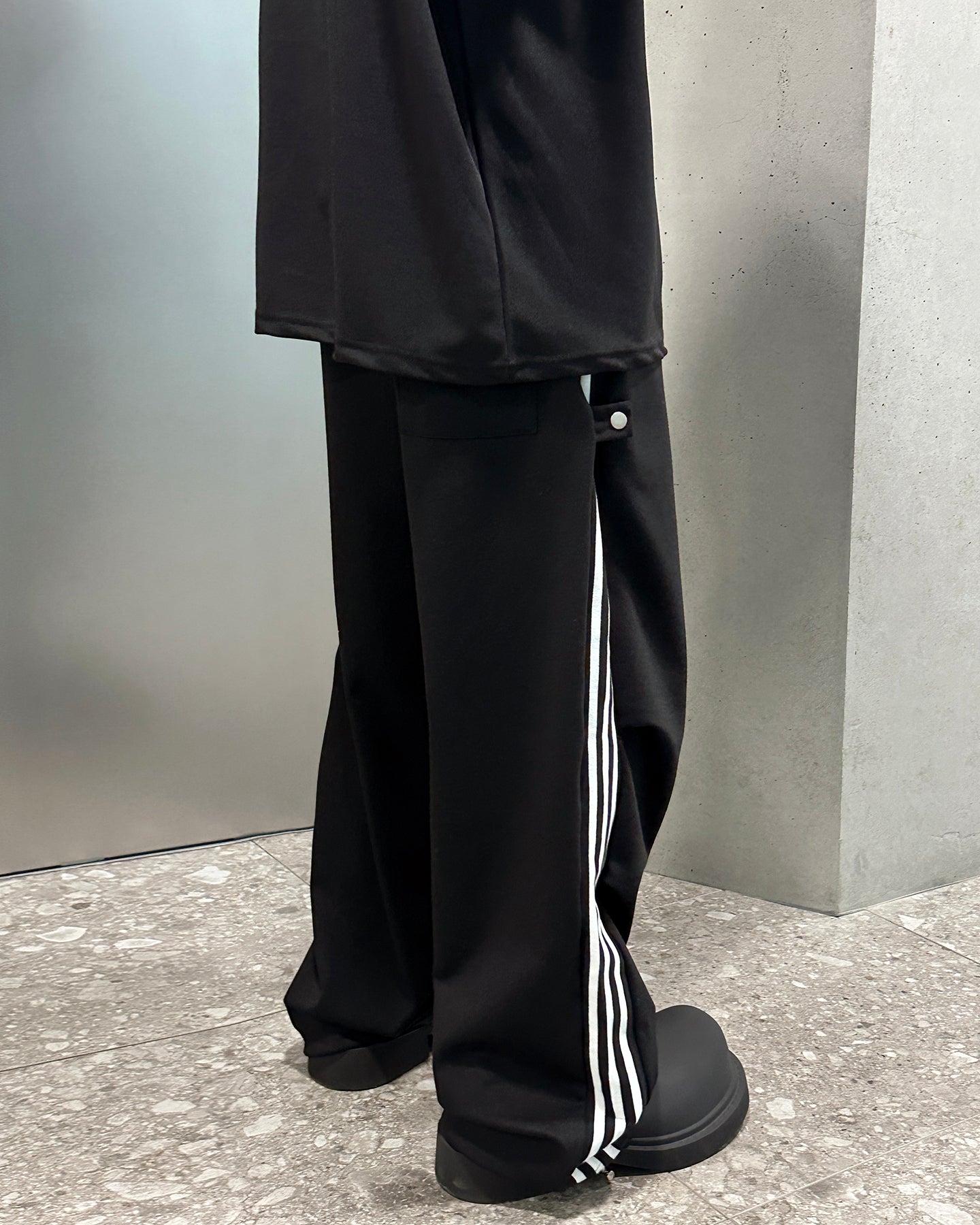 Snap track pants