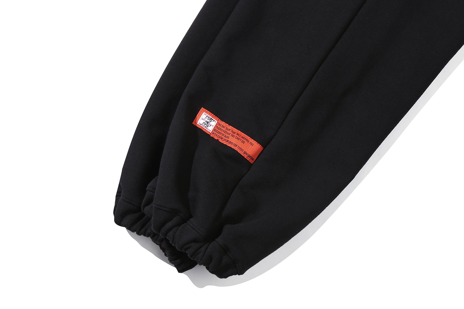 COLLEGE FONT HEAVY WEIGHT PANTS_BLACK