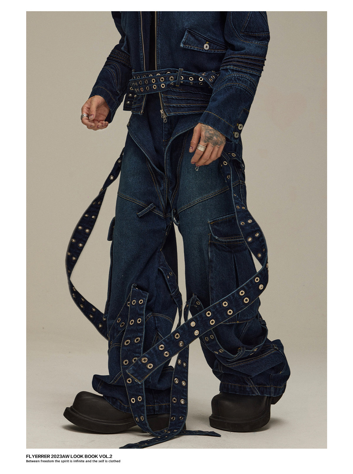 heavy-duty pleated stitching hardware drape jeans