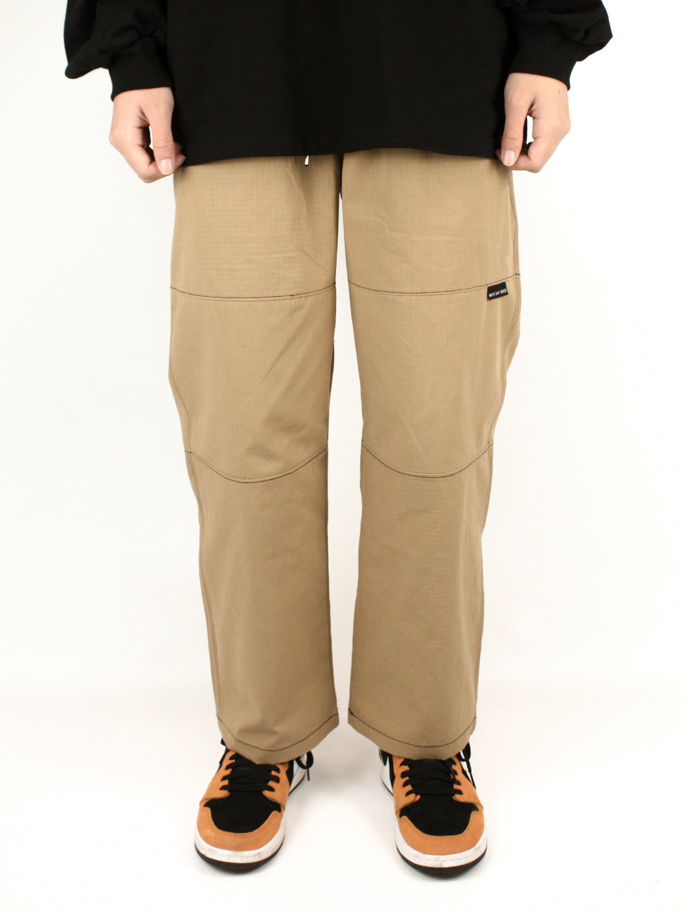 Stitch_Line Pants BEIGE