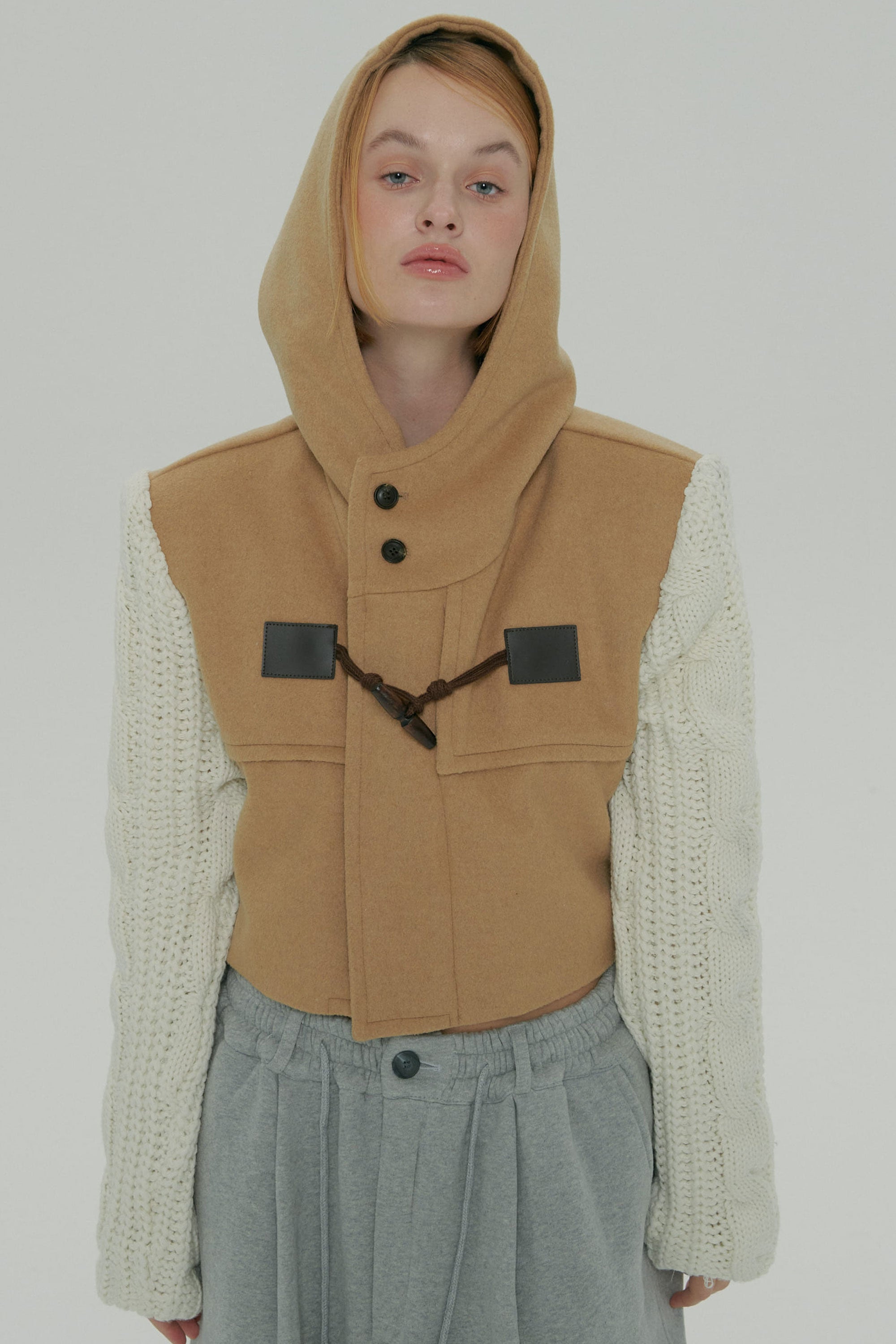 WOOL KNIT DUFFLE COAT / BEGIE