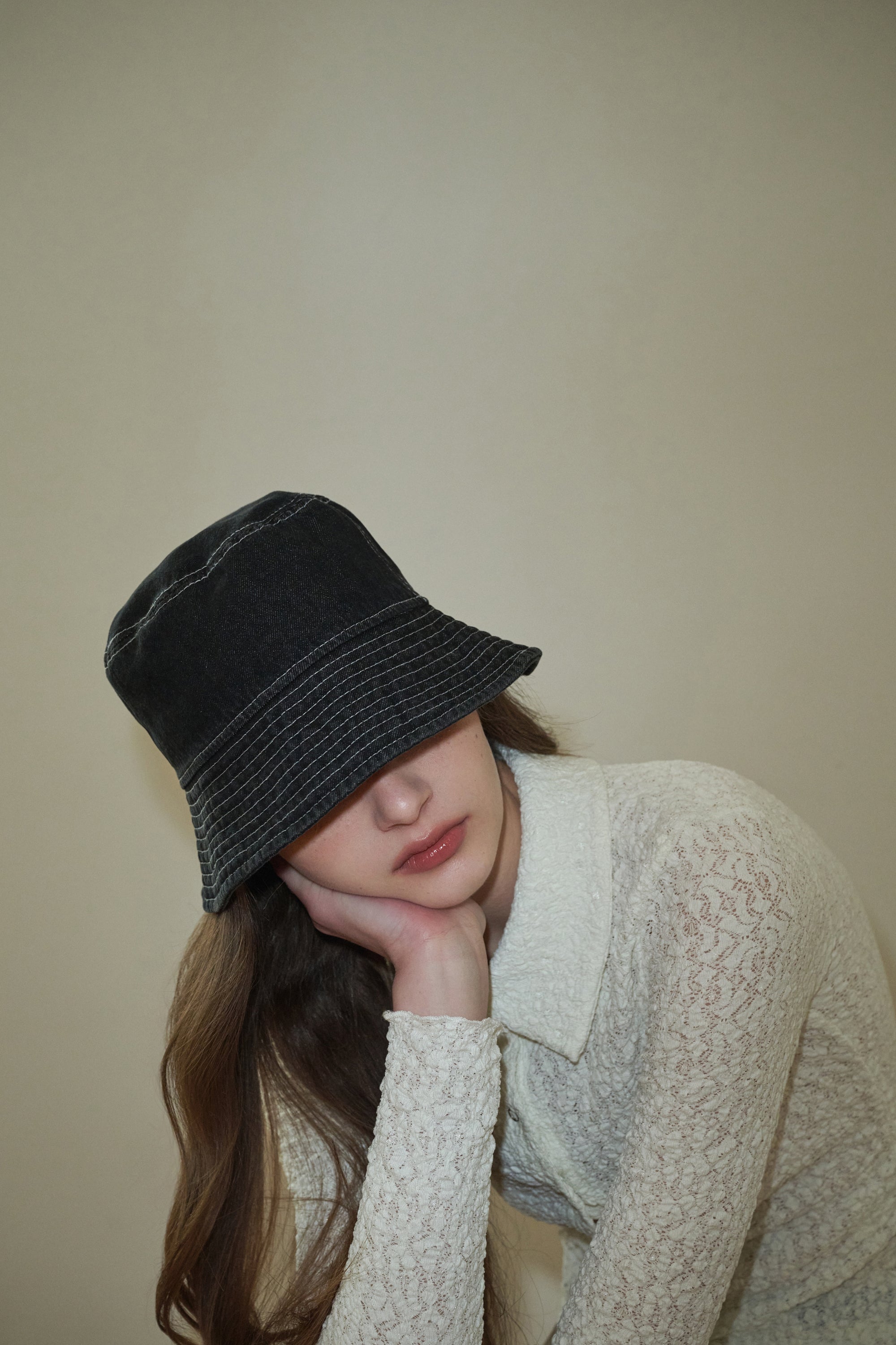 GIL bucket hat_black