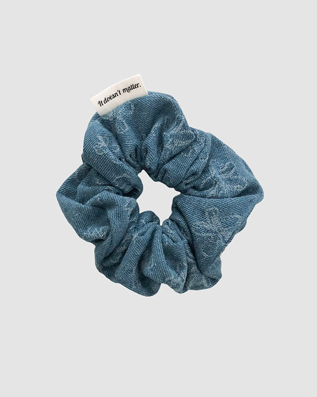 Flower denim scrunchie (Light blue) 