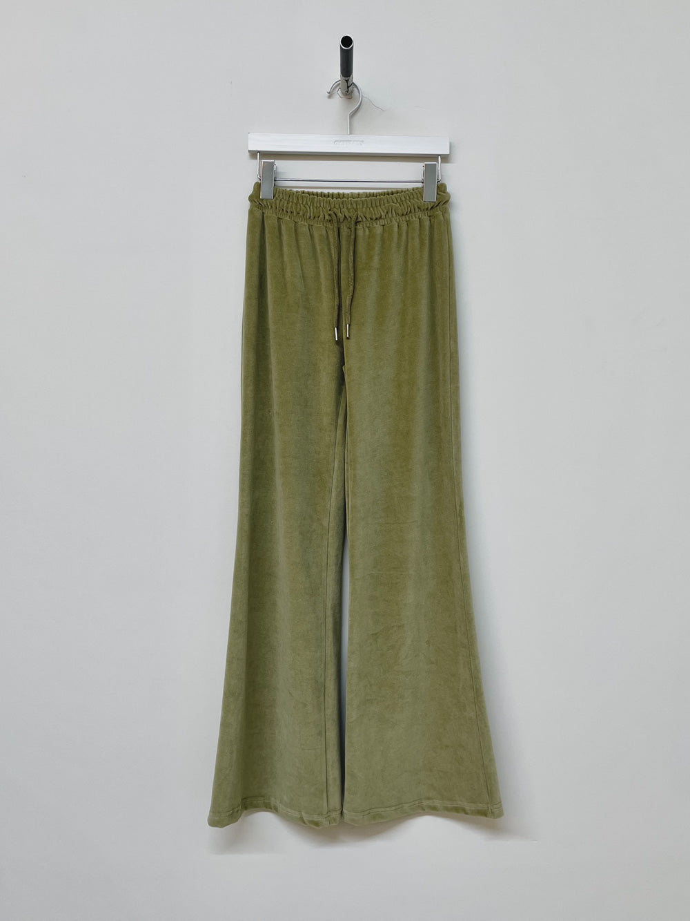 22 LOW VELVET PANTS