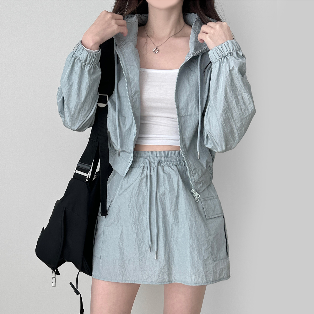 [SET] Hood windbreaker cargo mini skirt two piece