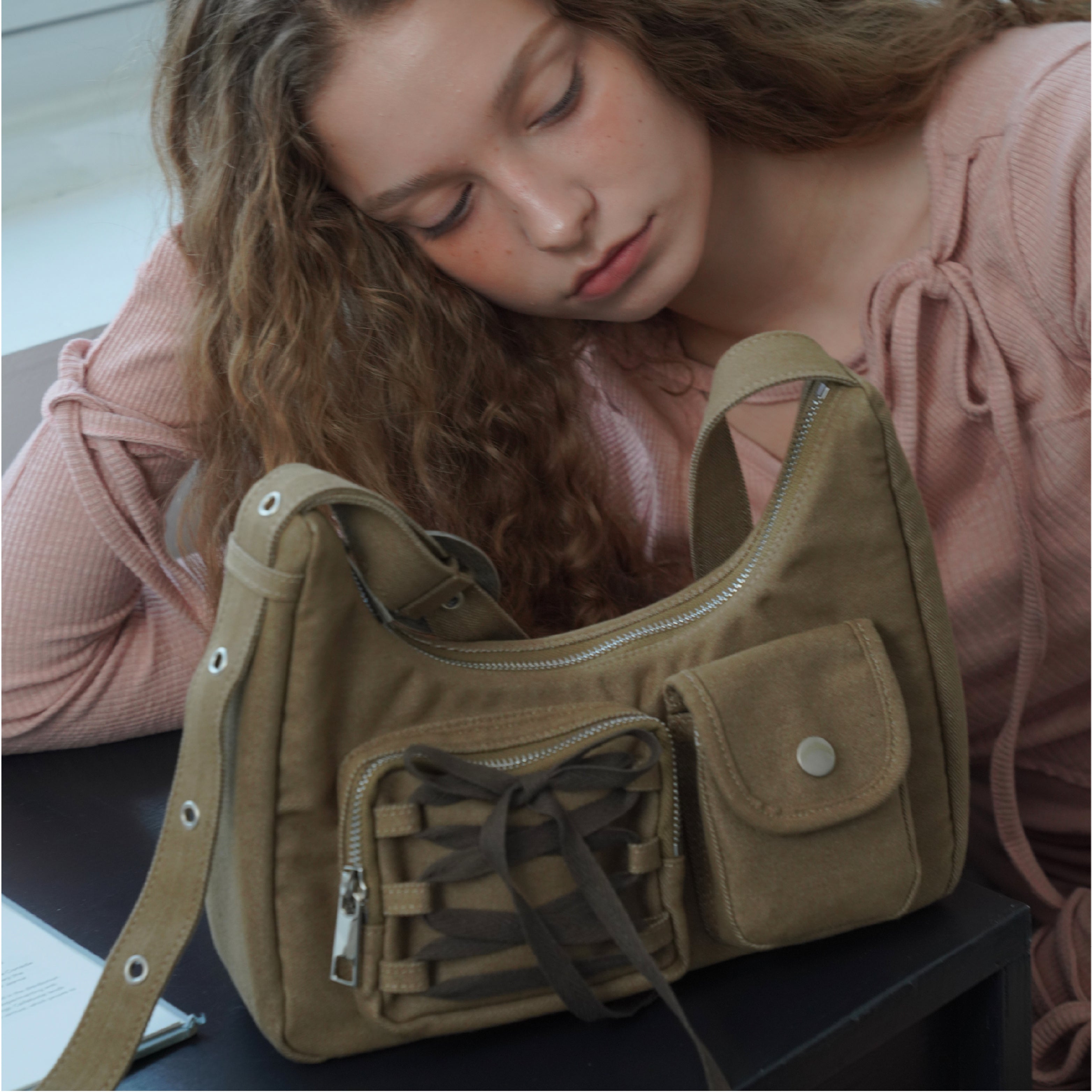 Ribbon hobo bag_brown